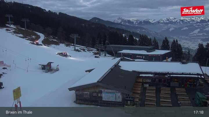 Archiv Foto Webcam Bergstation Gondelbahn, Brixen im Thale