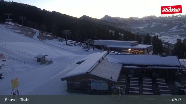 Archiv Foto Webcam Bergstation Gondelbahn, Brixen im Thale