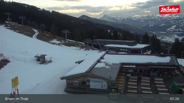 Archiv Foto Webcam Bergstation Gondelbahn, Brixen im Thale