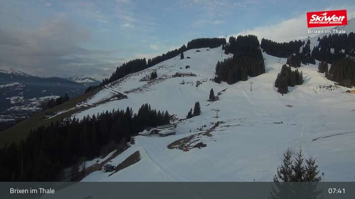 Archiv Foto Webcam Bergstation Gondelbahn, Brixen im Thale