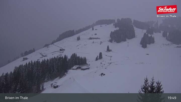 Archiv Foto Webcam Bergstation Gondelbahn, Brixen im Thale