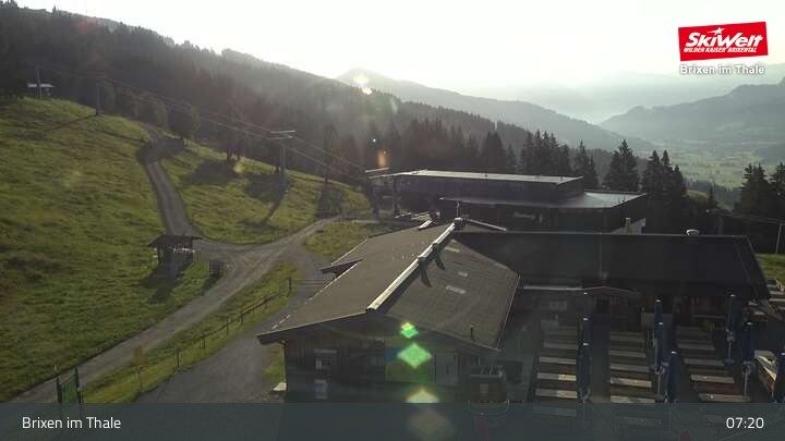 Archiv Foto Webcam Bergstation Gondelbahn, Brixen im Thale