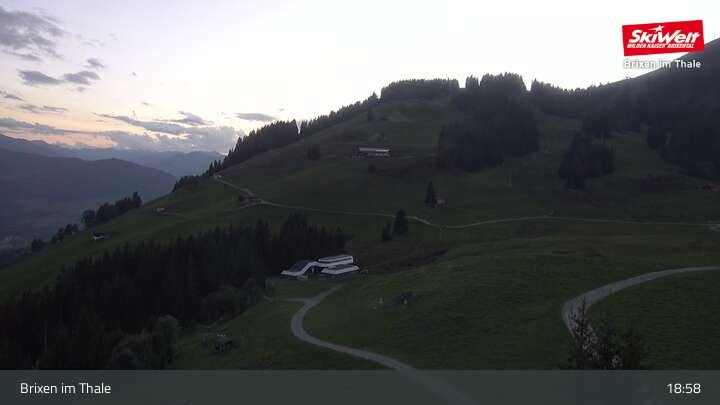 Archiv Foto Webcam Bergstation Gondelbahn, Brixen im Thale
