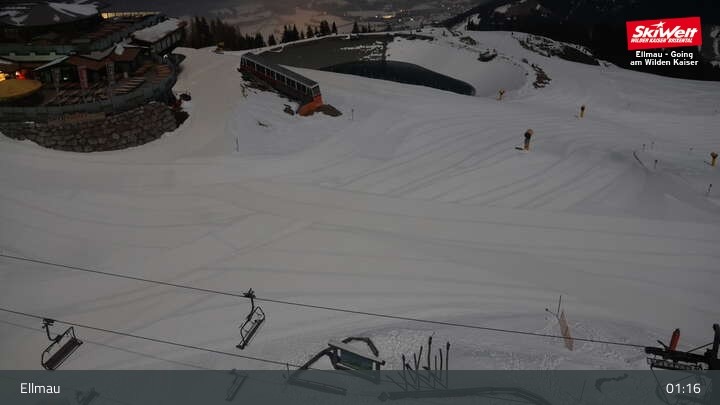 Archived image Webcam Top Station Hartkaiserbahn, Ellmau