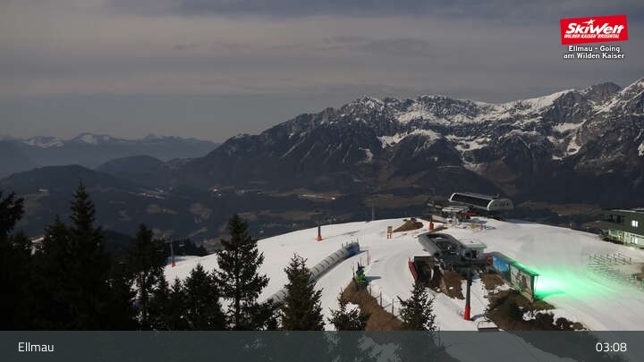 Archiv Foto Webcam Bergstation Hartkaiserbahn, Ellmau