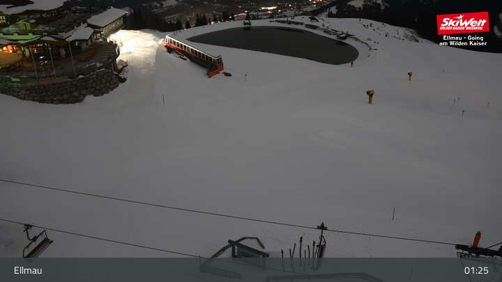 Archiv Foto Webcam Bergstation Hartkaiserbahn, Ellmau