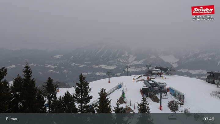 Archiv Foto Webcam Bergstation Hartkaiserbahn, Ellmau