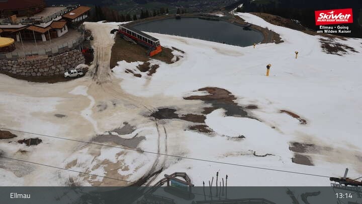 Archived image Webcam Top Station Hartkaiserbahn, Ellmau