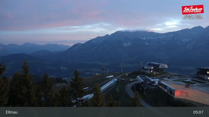 Archiv Foto Webcam Bergstation Hartkaiserbahn, Ellmau