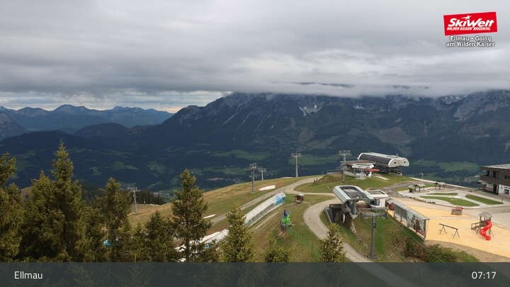 Archiv Foto Webcam Bergstation Hartkaiserbahn, Ellmau