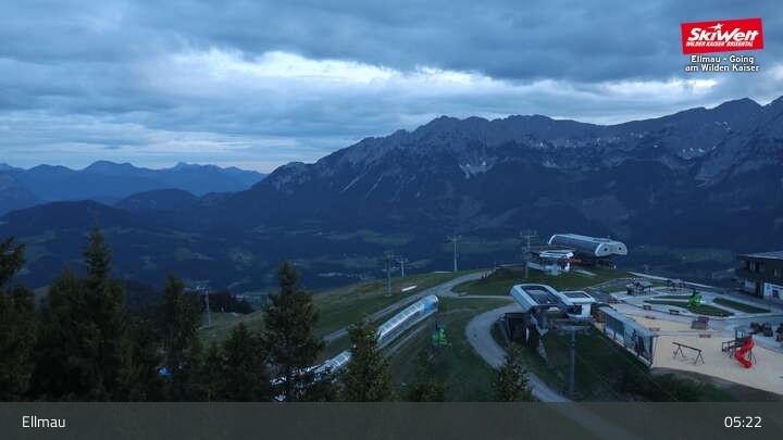 Archiv Foto Webcam Bergstation Hartkaiserbahn, Ellmau