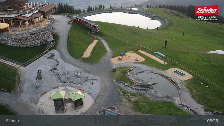 Archiv Foto Webcam Bergstation Hartkaiserbahn, Ellmau