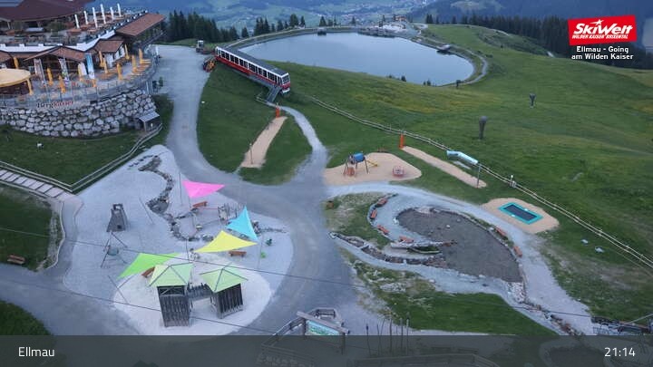 Archiv Foto Webcam Bergstation Hartkaiserbahn, Ellmau