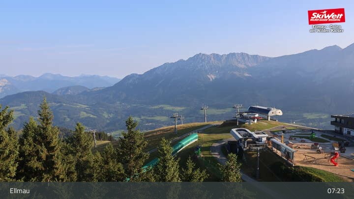 Archiv Foto Webcam Bergstation Hartkaiserbahn, Ellmau