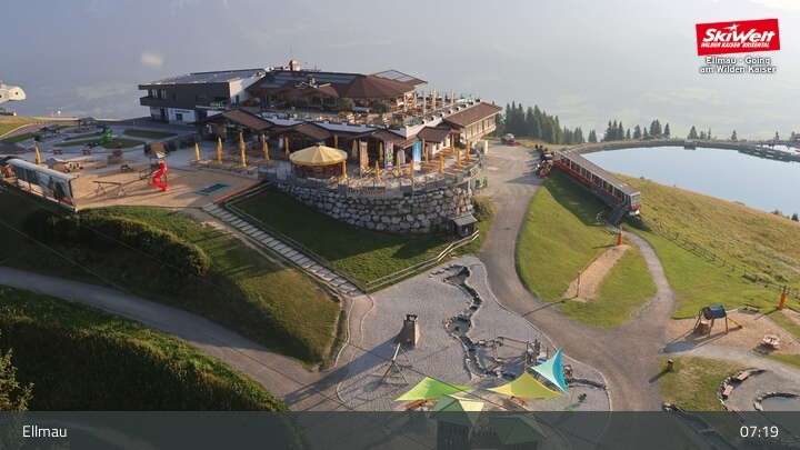 Archiv Foto Webcam Bergstation Hartkaiserbahn, Ellmau
