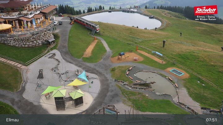 Archiv Foto Webcam Bergstation Hartkaiserbahn, Ellmau
