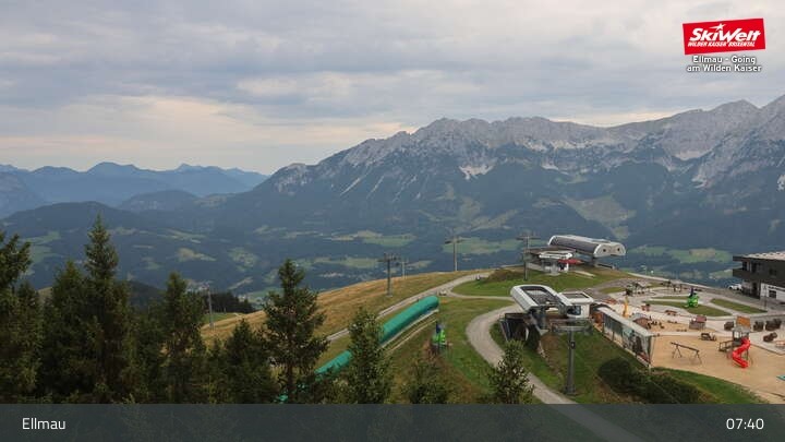 Archiv Foto Webcam Bergstation Hartkaiserbahn, Ellmau