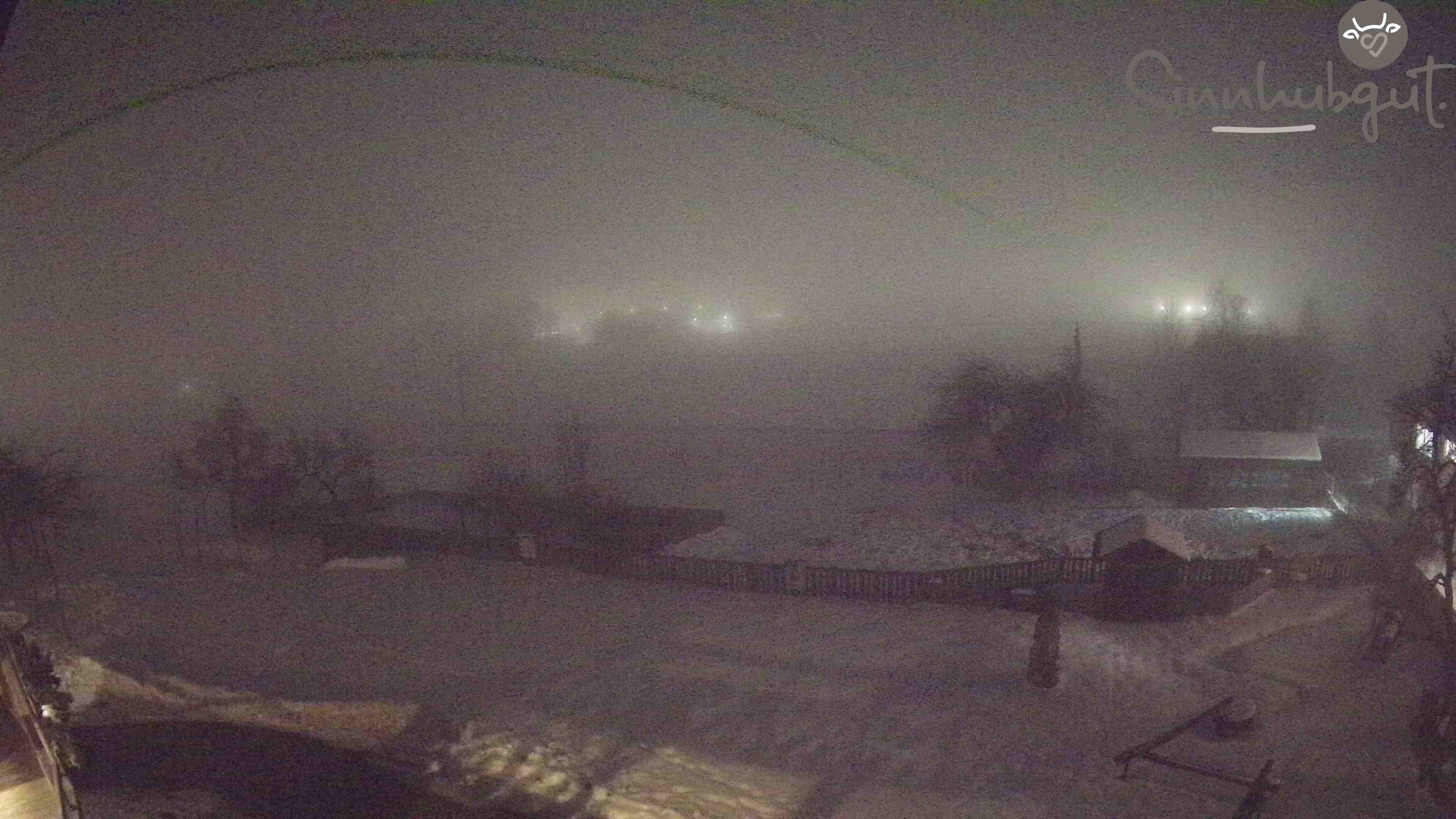 Archived image Webcam Sinnhub farm - Altenmarkt