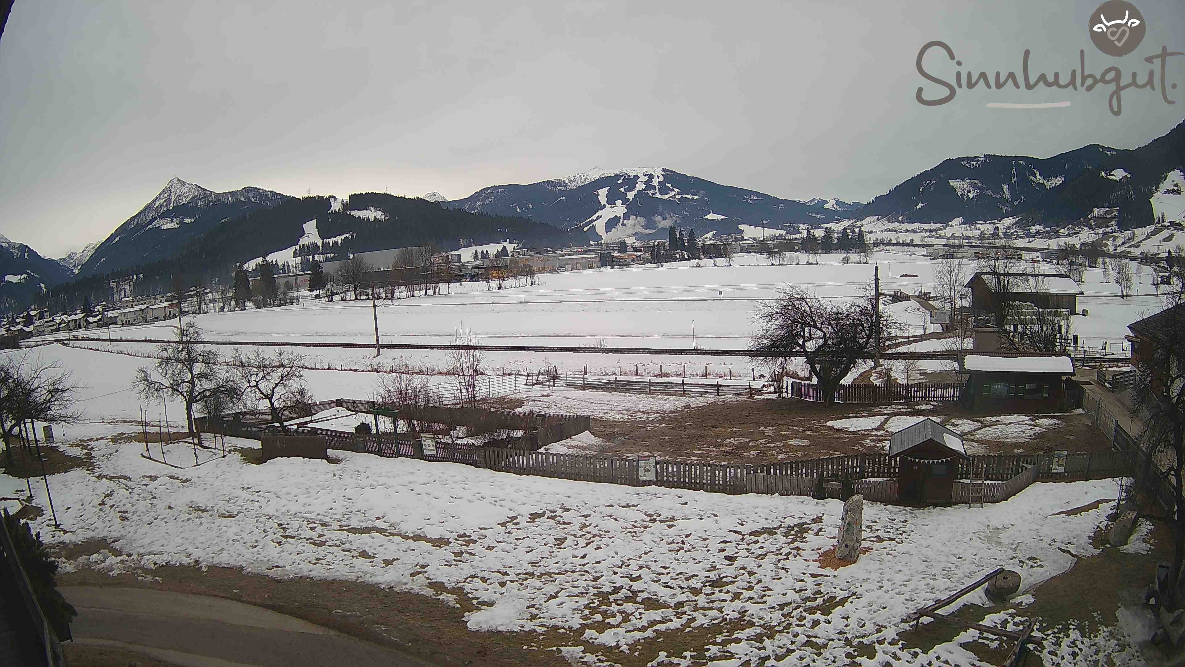 Archived image Webcam Sinnhub farm - Altenmarkt