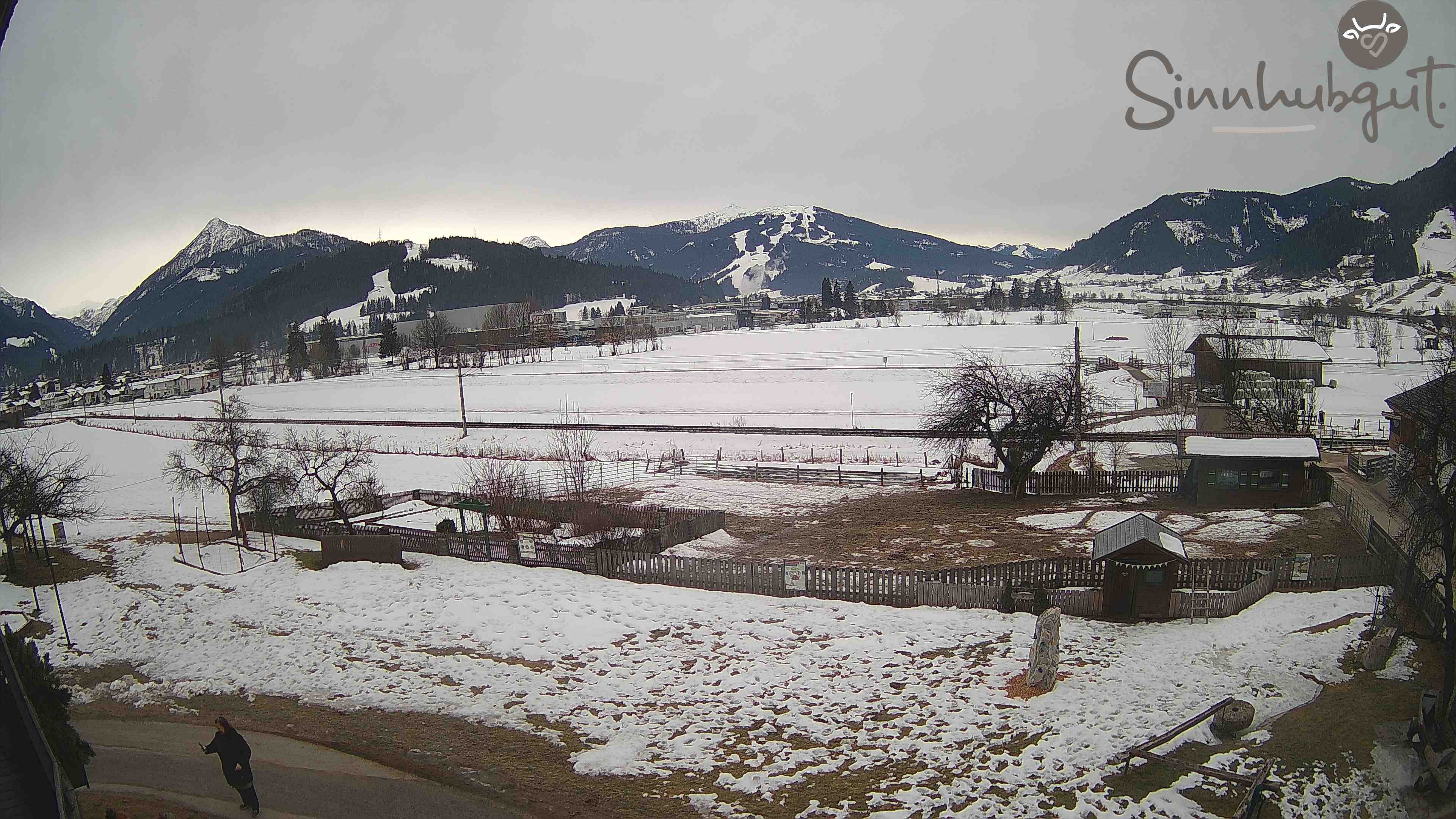 Archived image Webcam Sinnhub farm - Altenmarkt