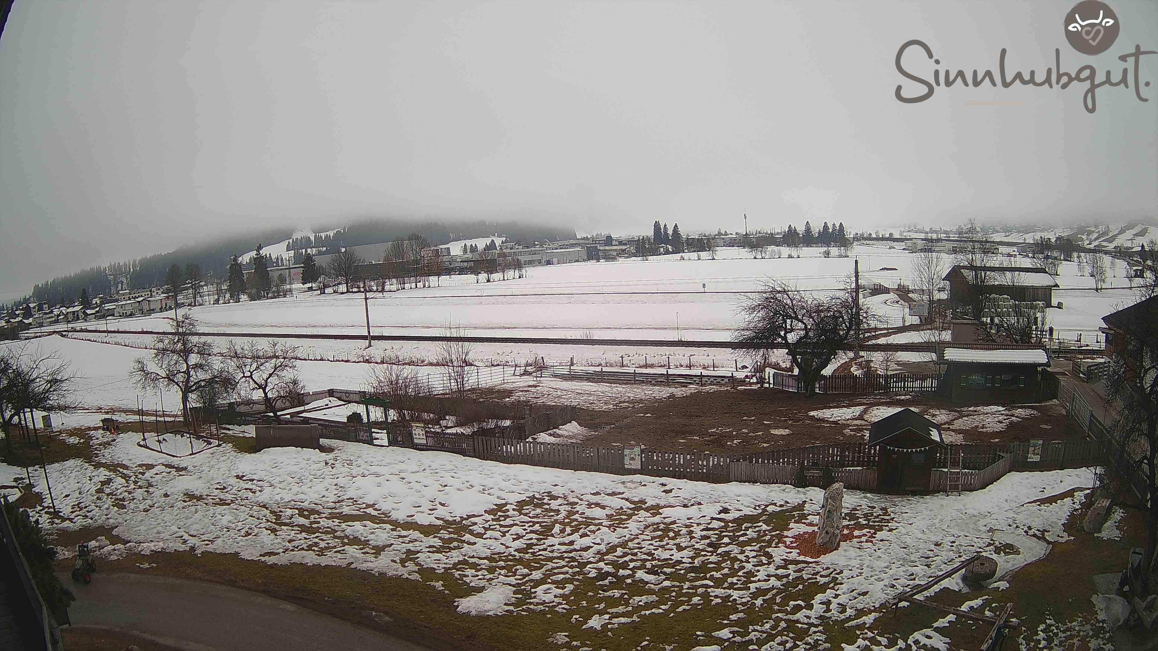 Archived image Webcam Sinnhub farm - Altenmarkt
