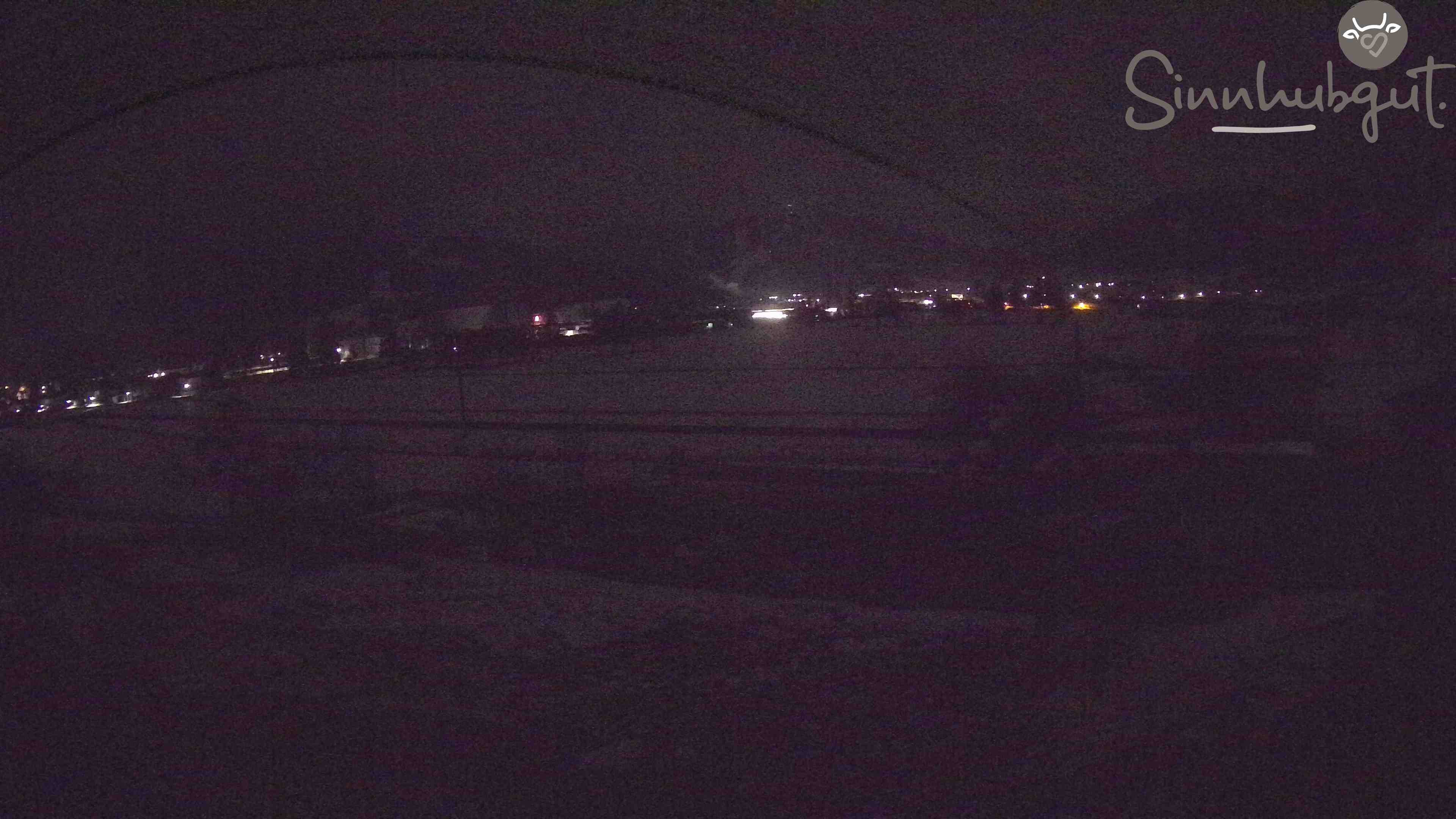 Archived image Webcam Sinnhub farm - Altenmarkt