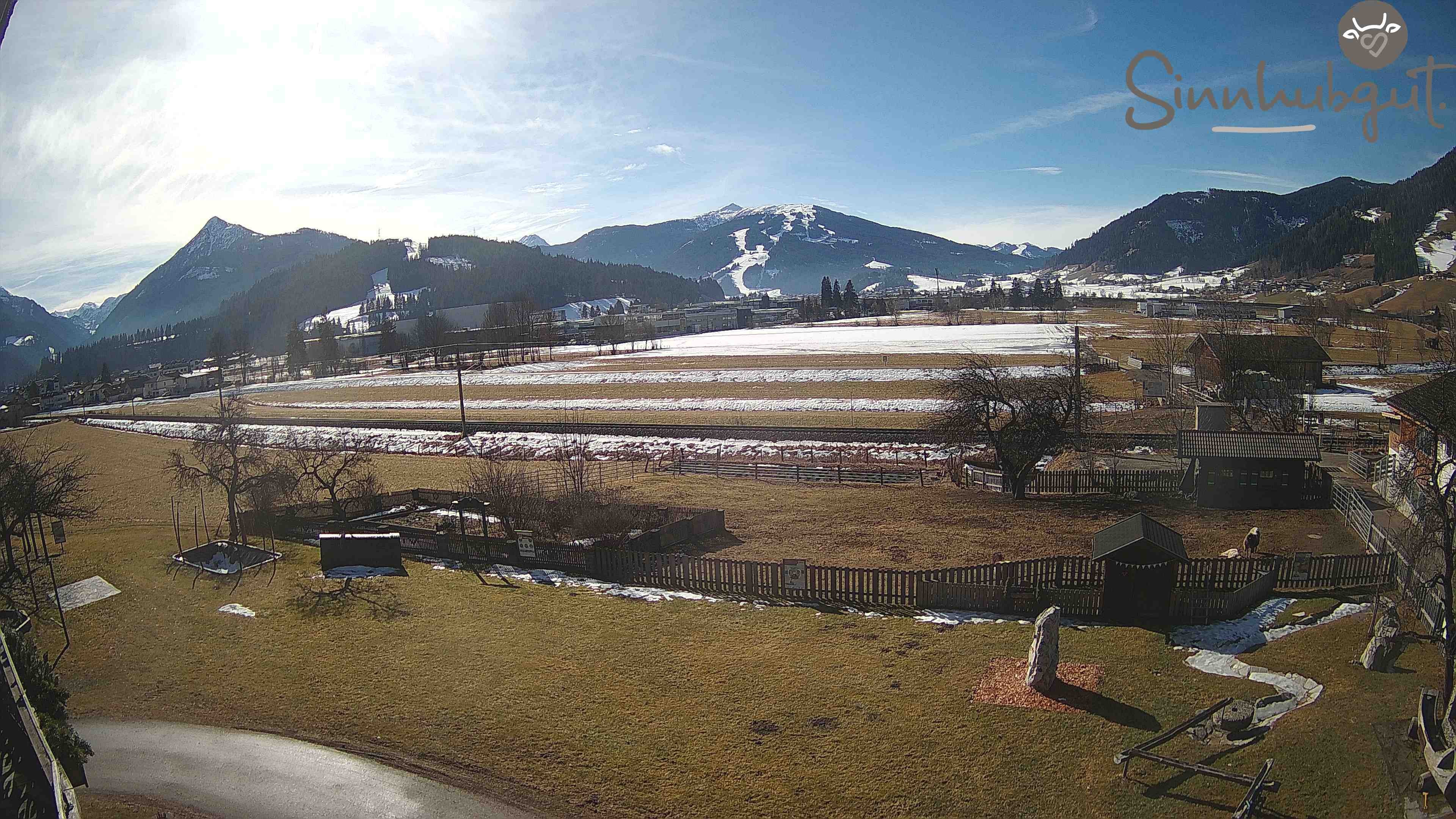 Archived image Webcam Sinnhub farm - Altenmarkt