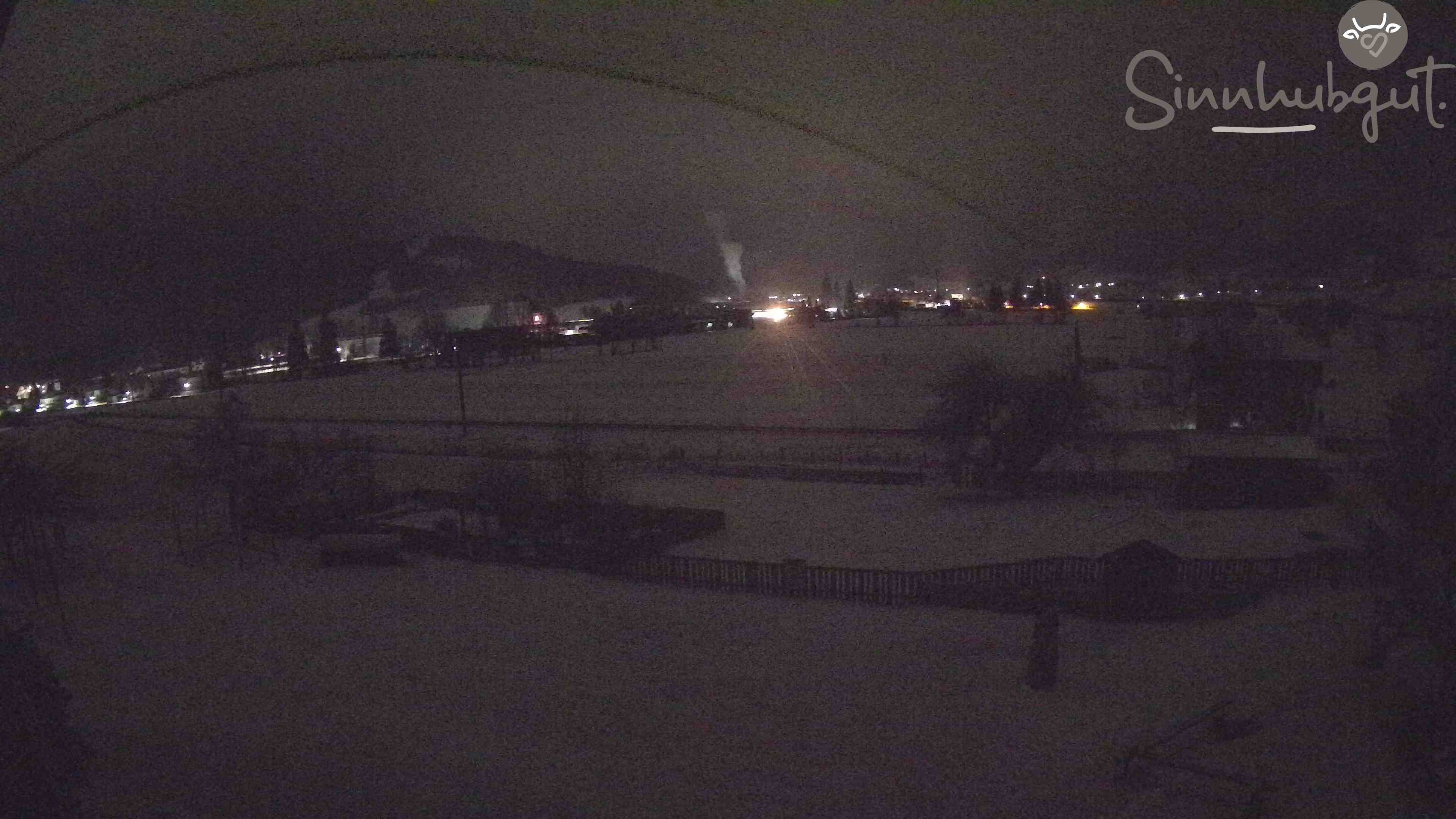 Archived image Webcam Sinnhub farm - Altenmarkt