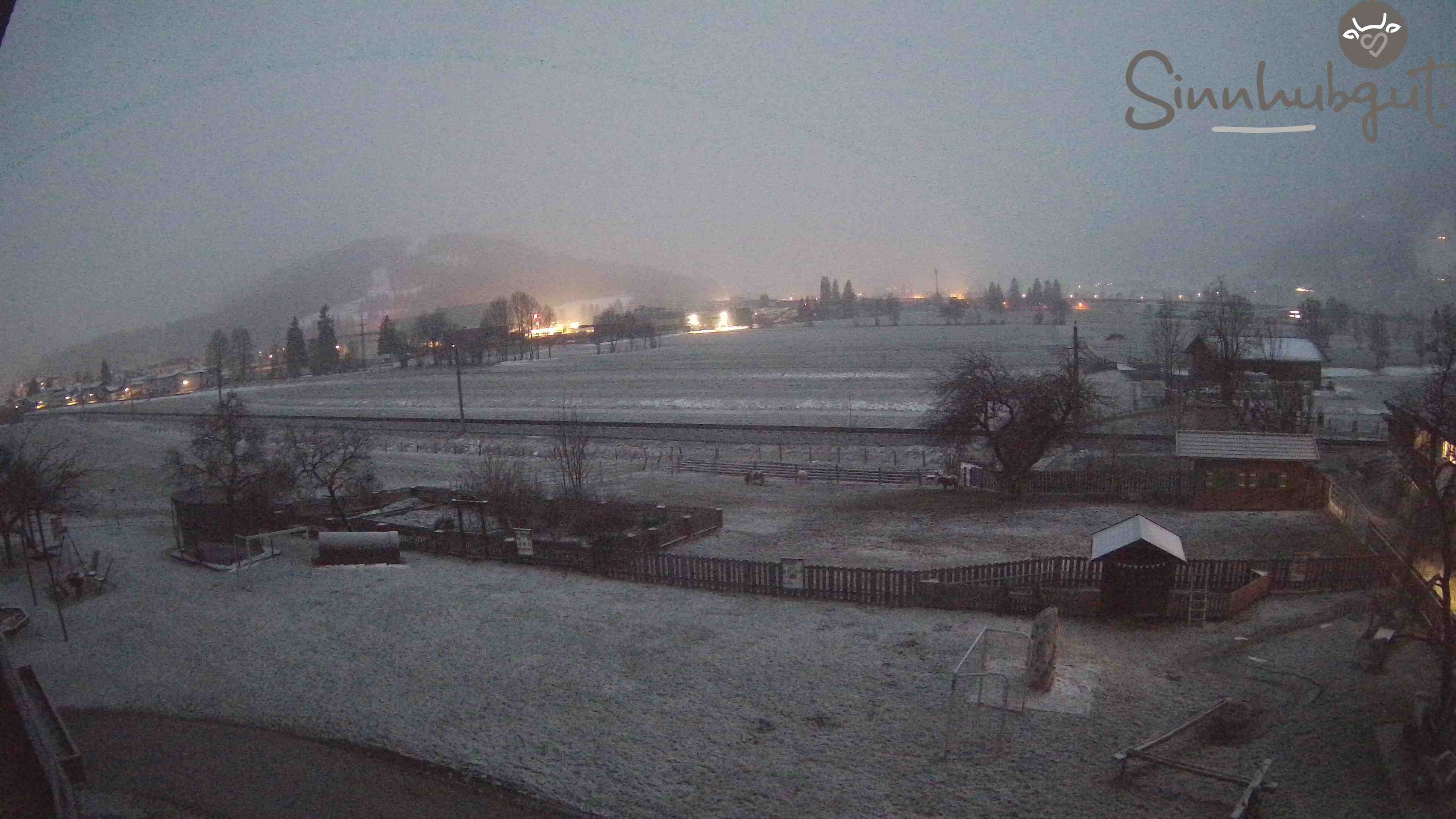 Archived image Webcam Sinnhub farm - Altenmarkt