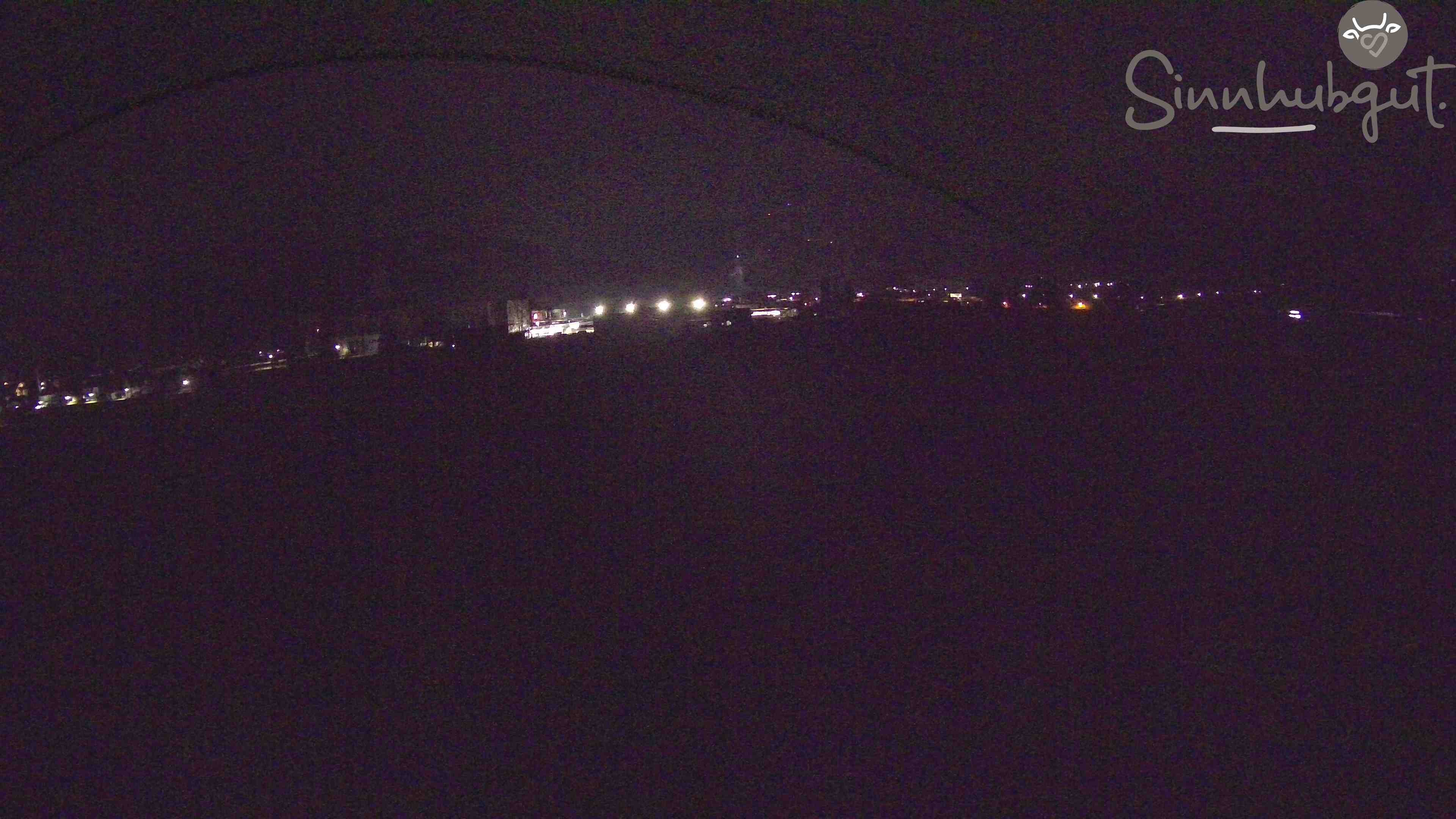 Archived image Webcam Sinnhub farm - Altenmarkt