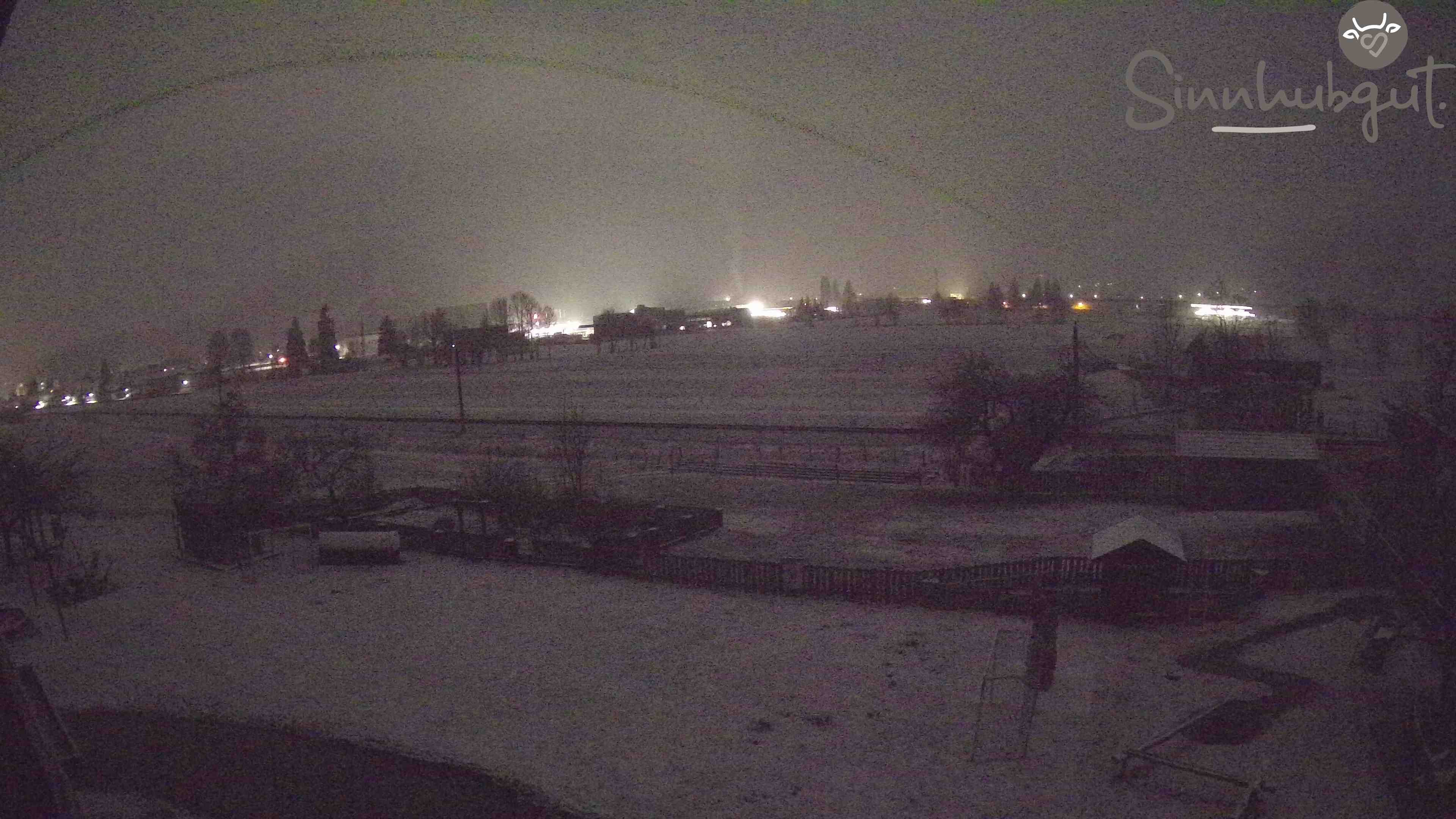 Archived image Webcam Sinnhub farm - Altenmarkt