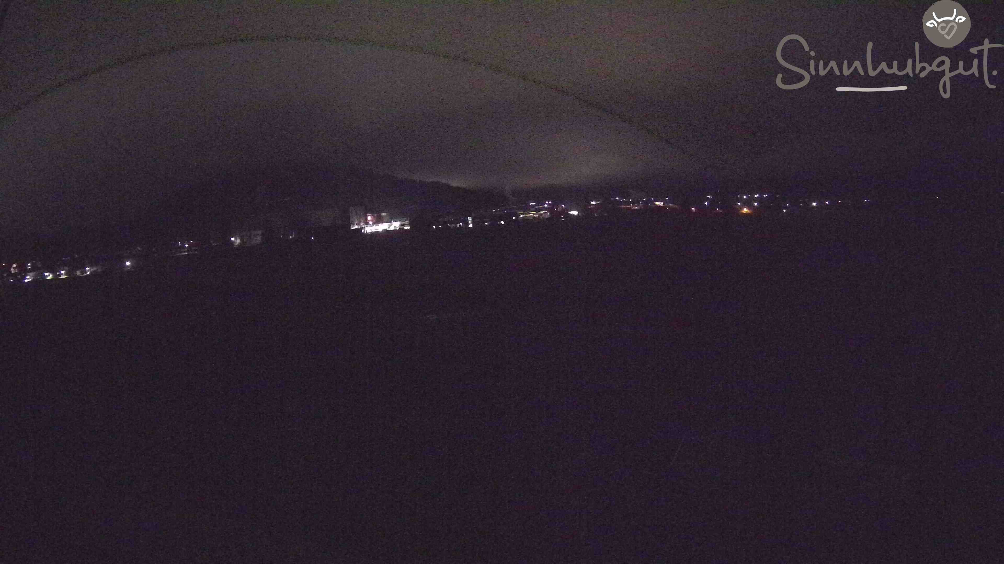 Archived image Webcam Sinnhub farm - Altenmarkt