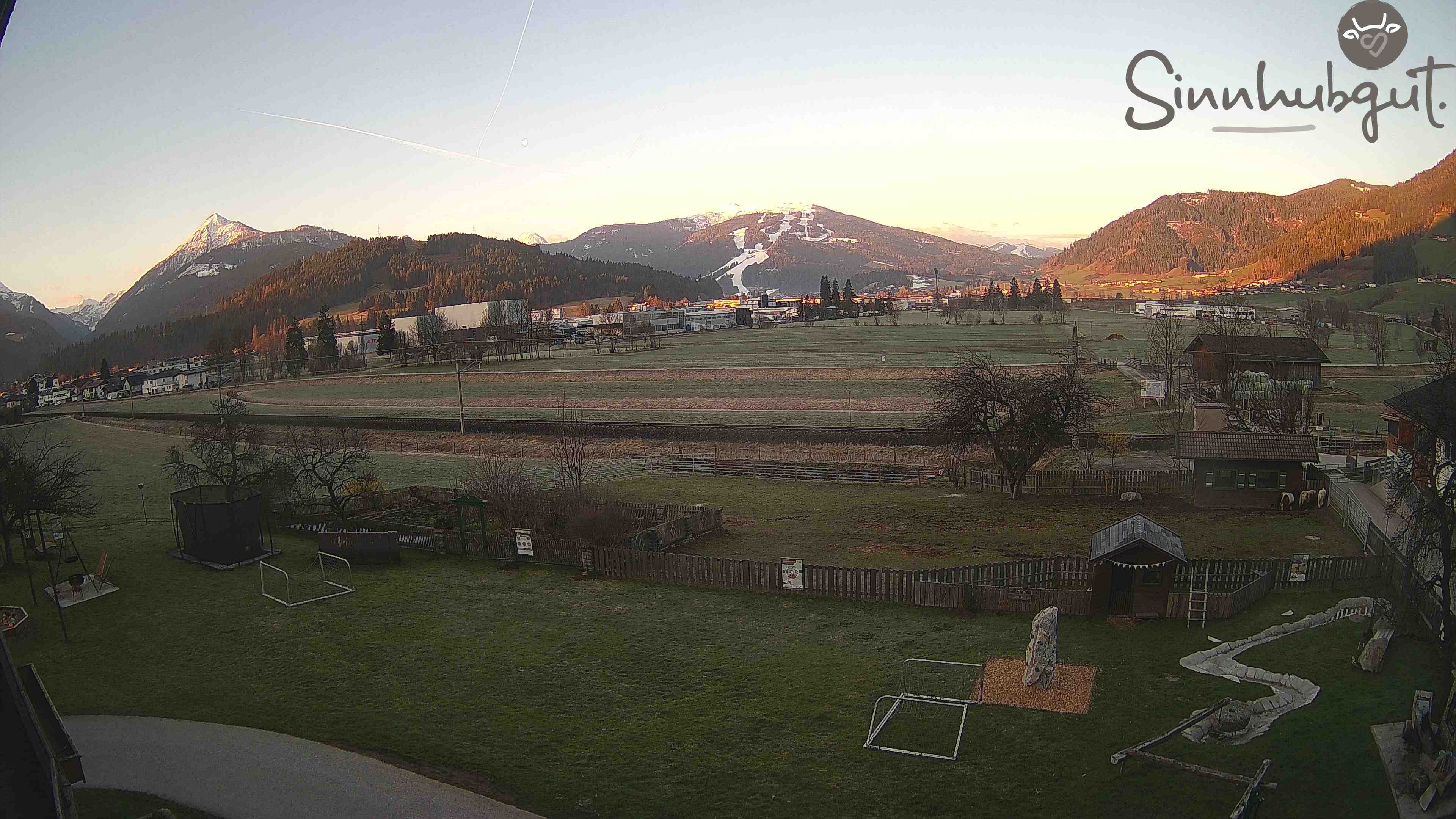 Archived image Webcam Sinnhub farm - Altenmarkt