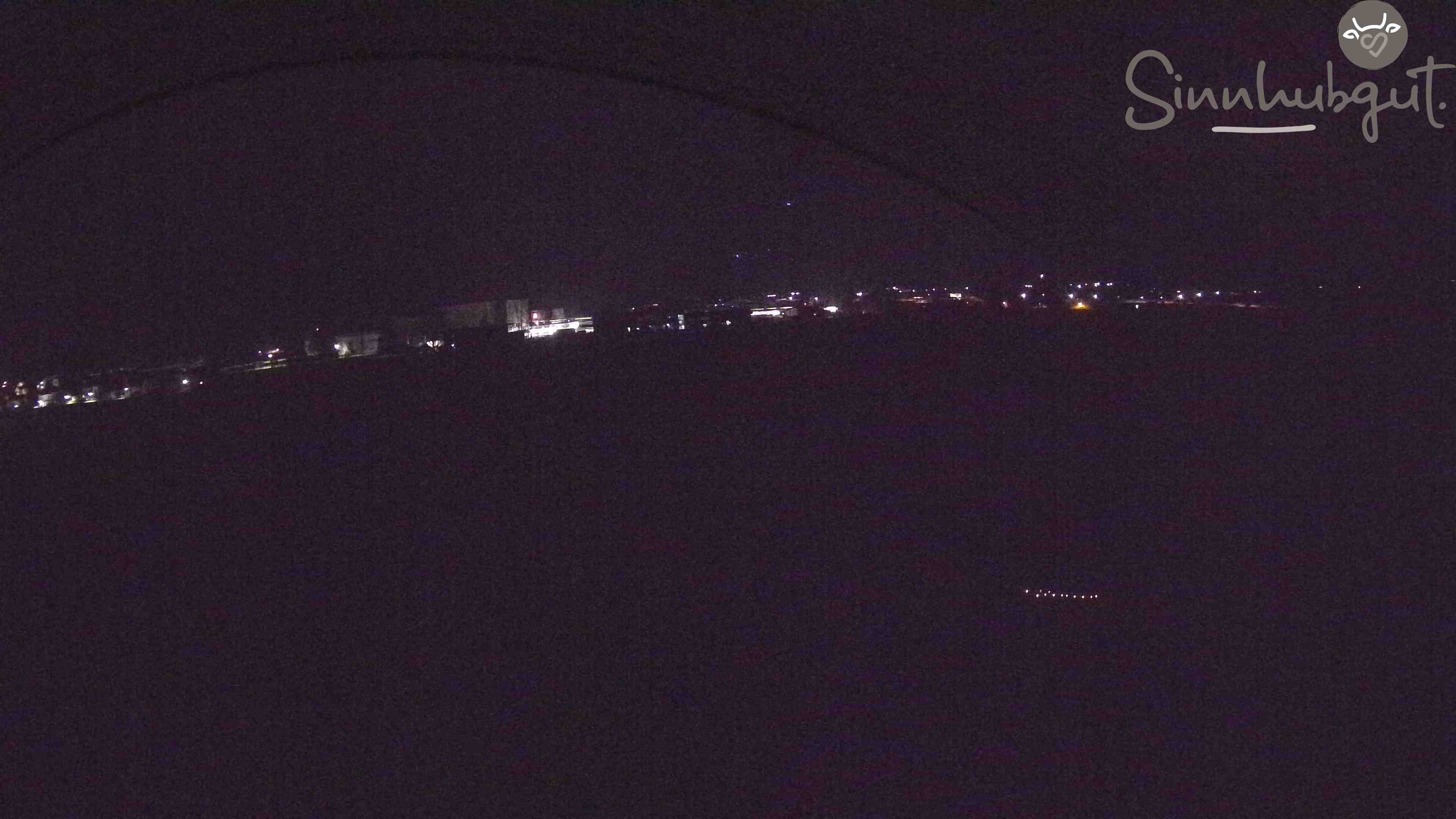 Archived image Webcam Sinnhub farm - Altenmarkt