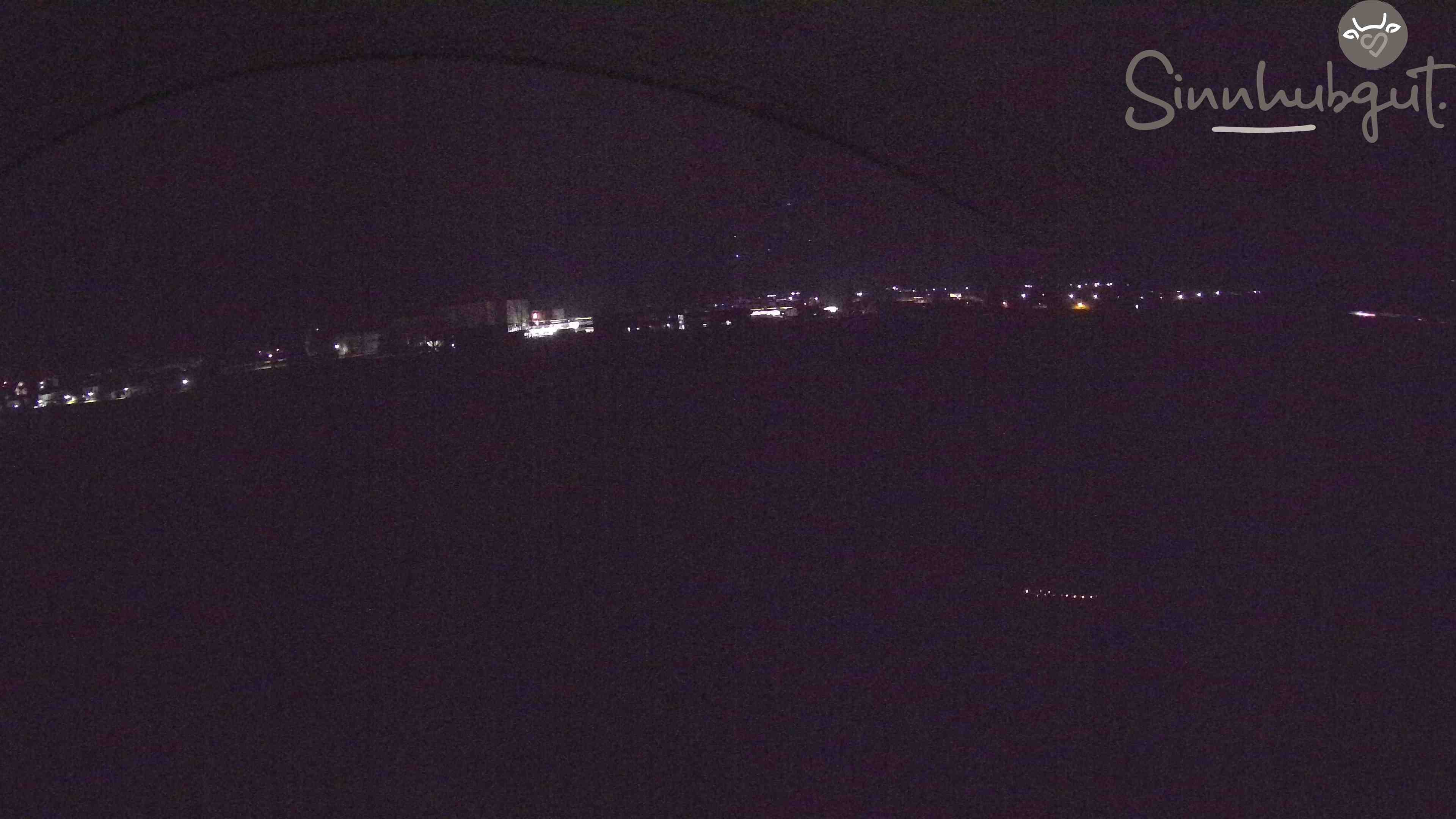 Archived image Webcam Sinnhub farm - Altenmarkt