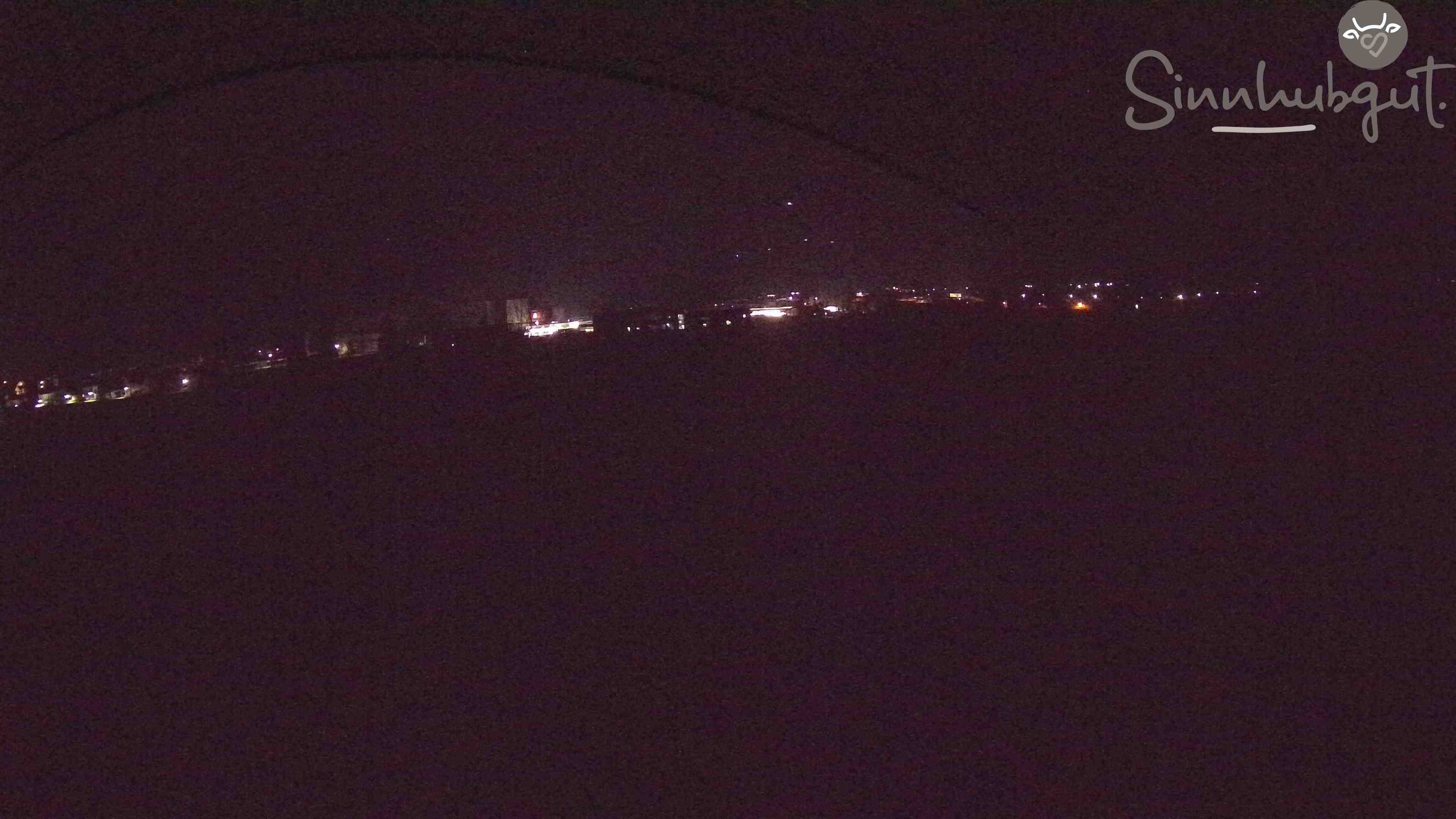 Archived image Webcam Sinnhub farm - Altenmarkt