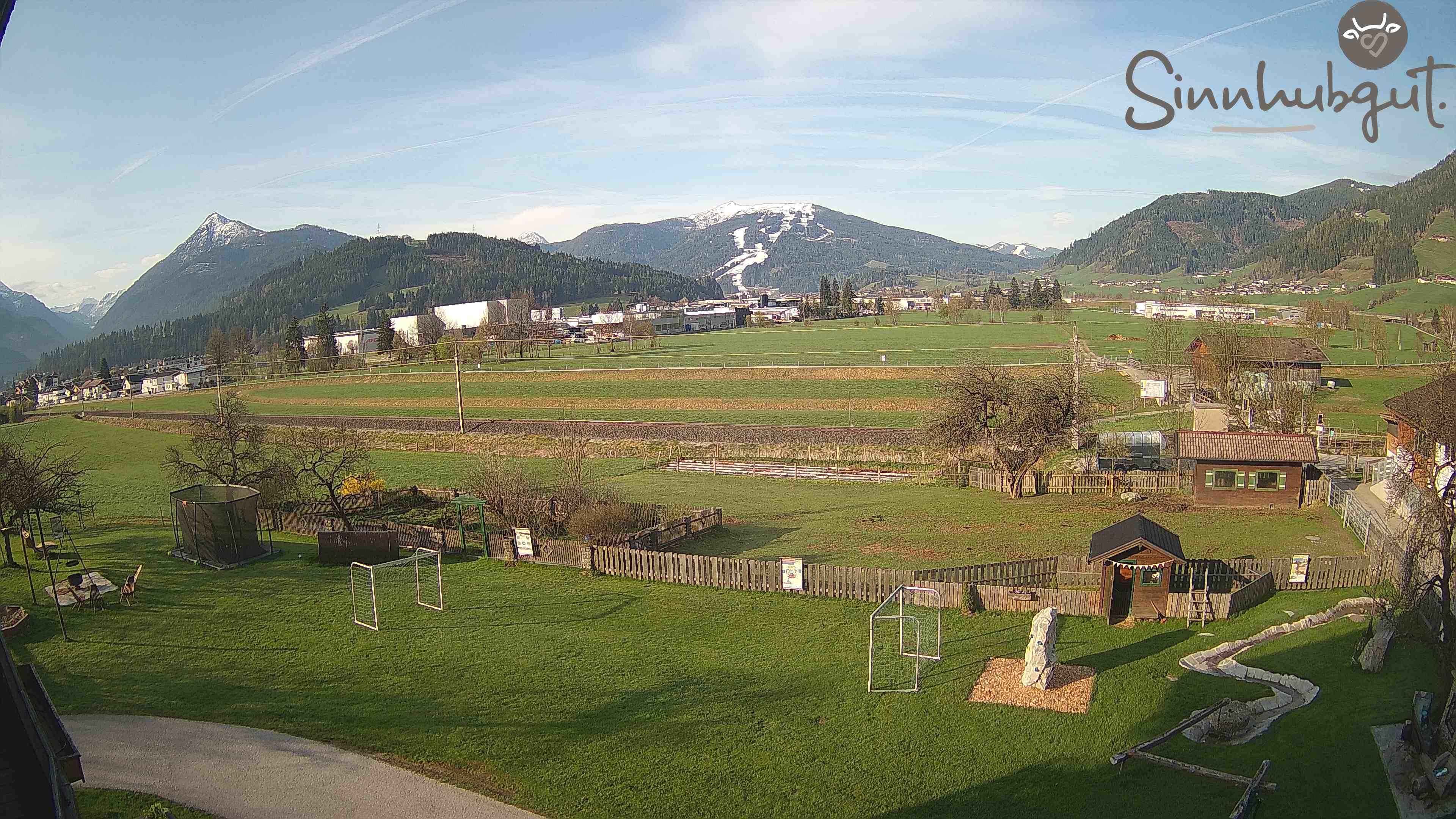 Archived image Webcam Sinnhub farm - Altenmarkt