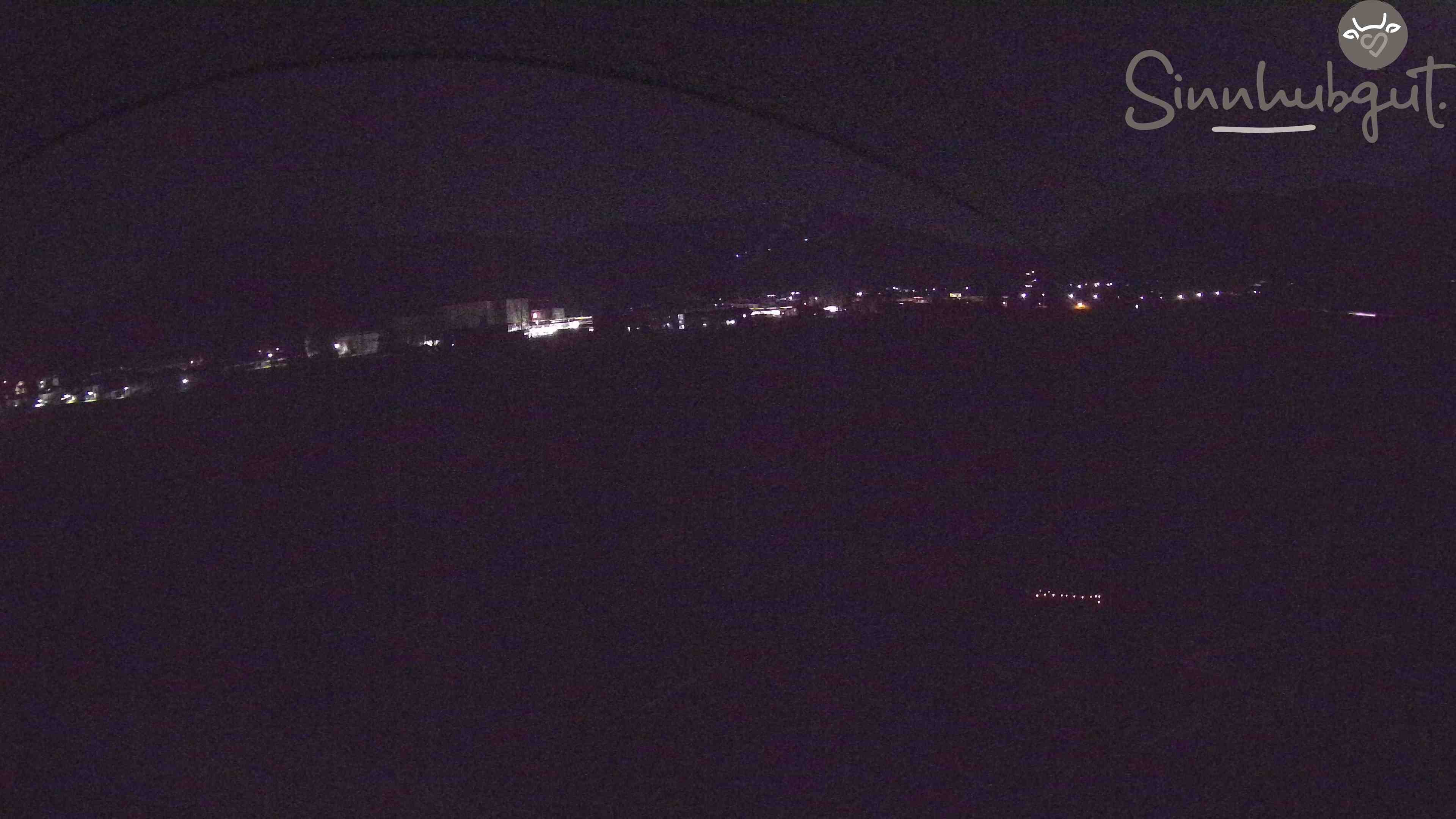 Archived image Webcam Sinnhub farm - Altenmarkt