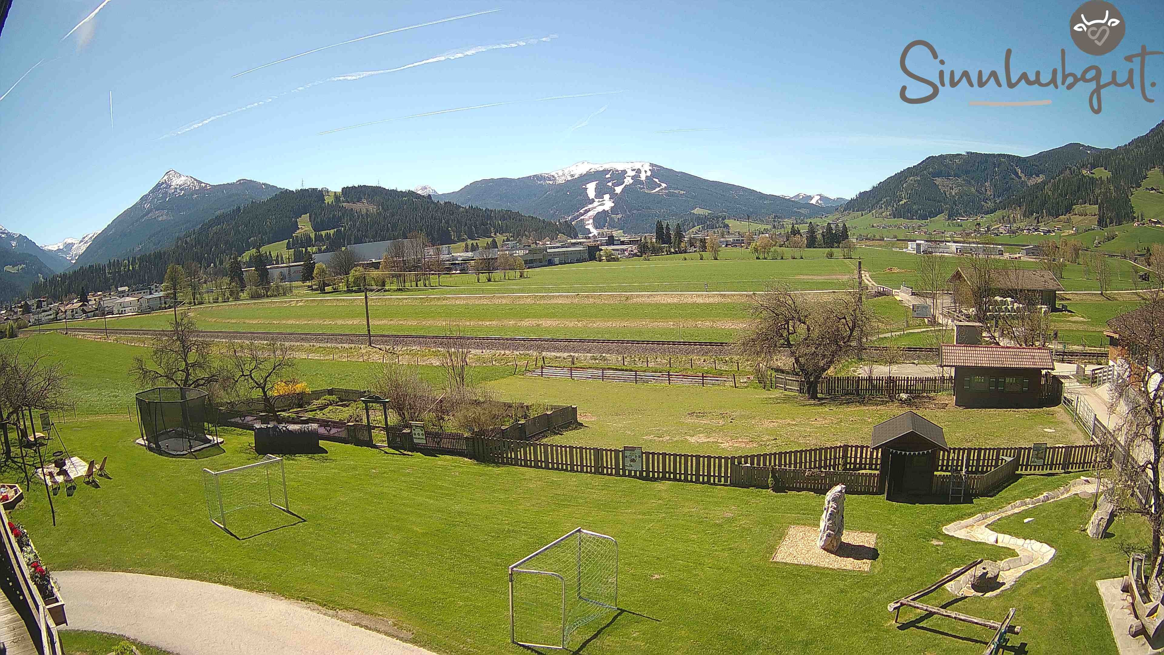 Archived image Webcam Sinnhub farm - Altenmarkt