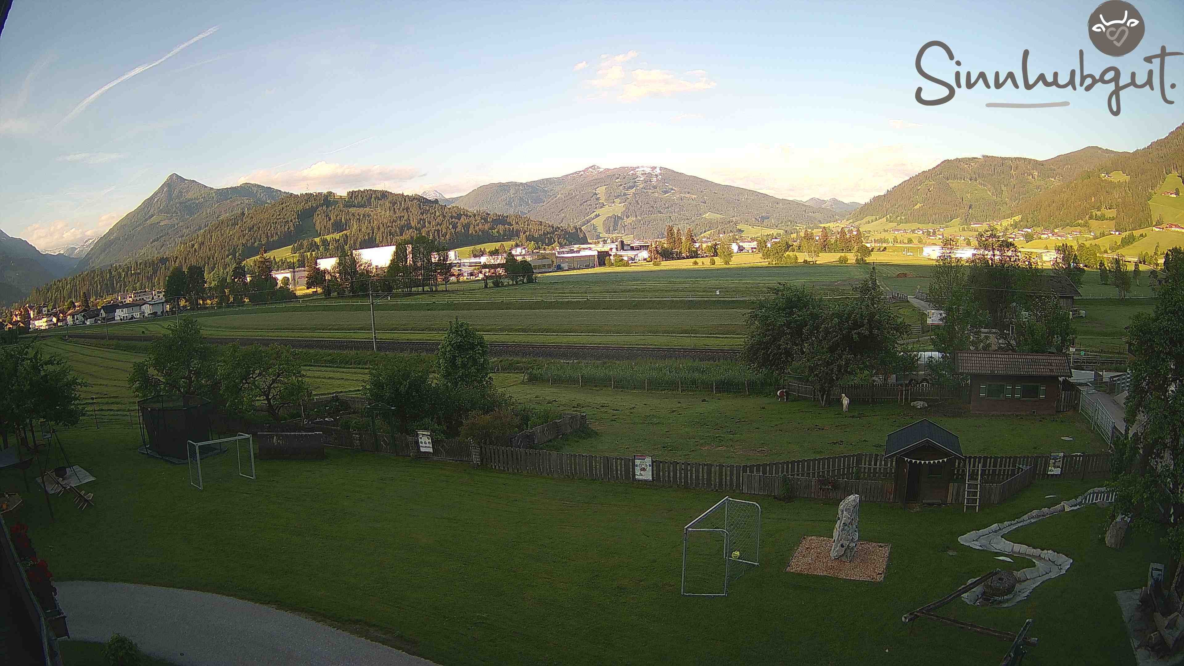 Archived image Webcam Sinnhub farm - Altenmarkt