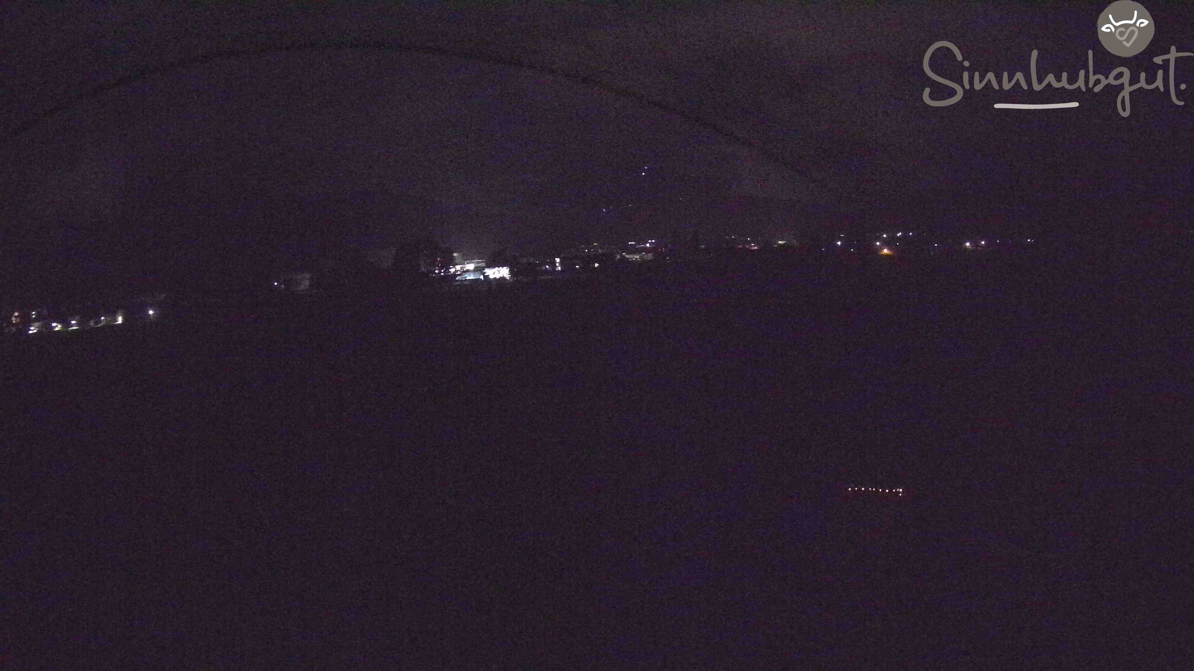 Archived image Webcam Sinnhub farm - Altenmarkt