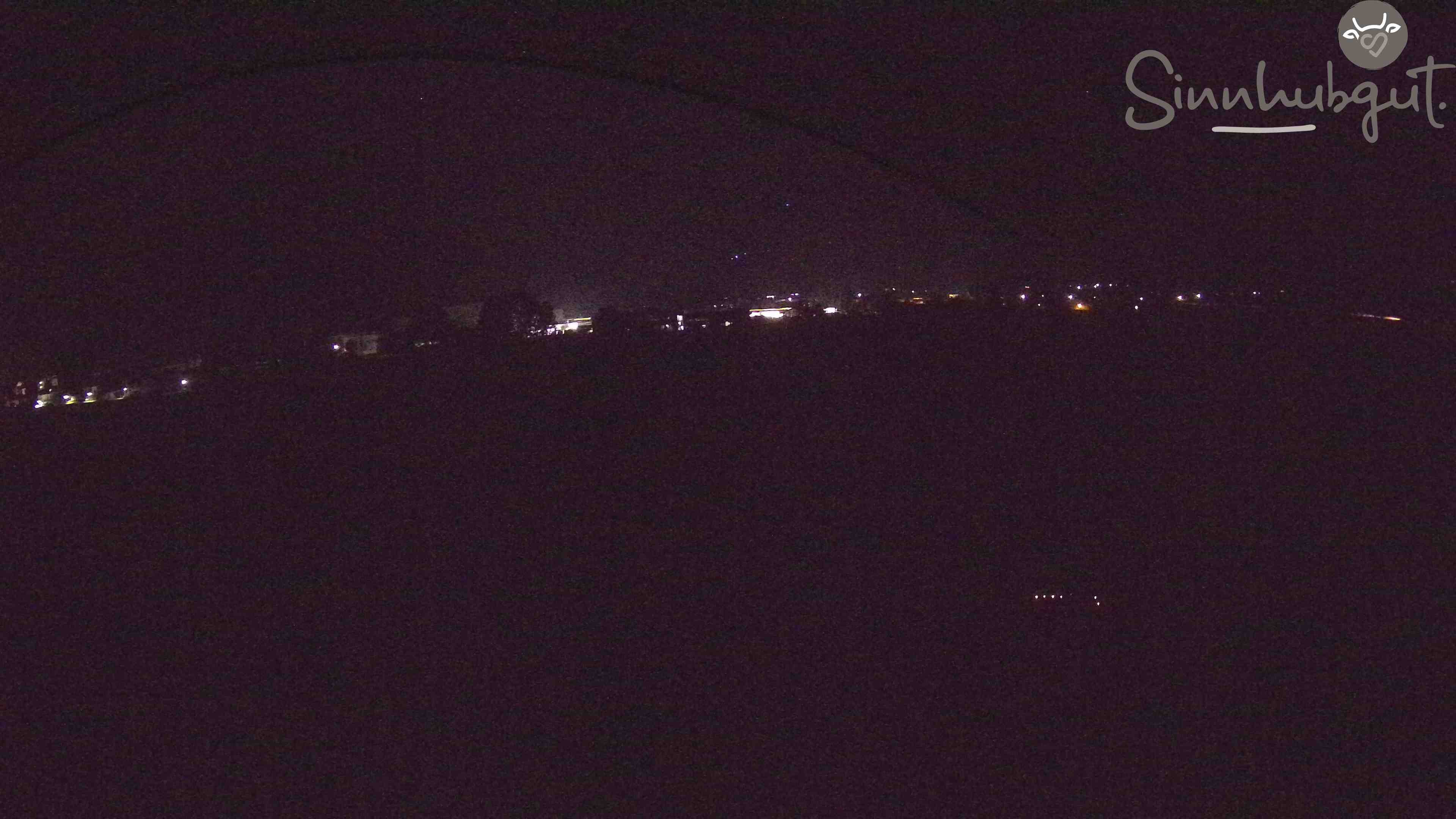 Archived image Webcam Sinnhub farm - Altenmarkt