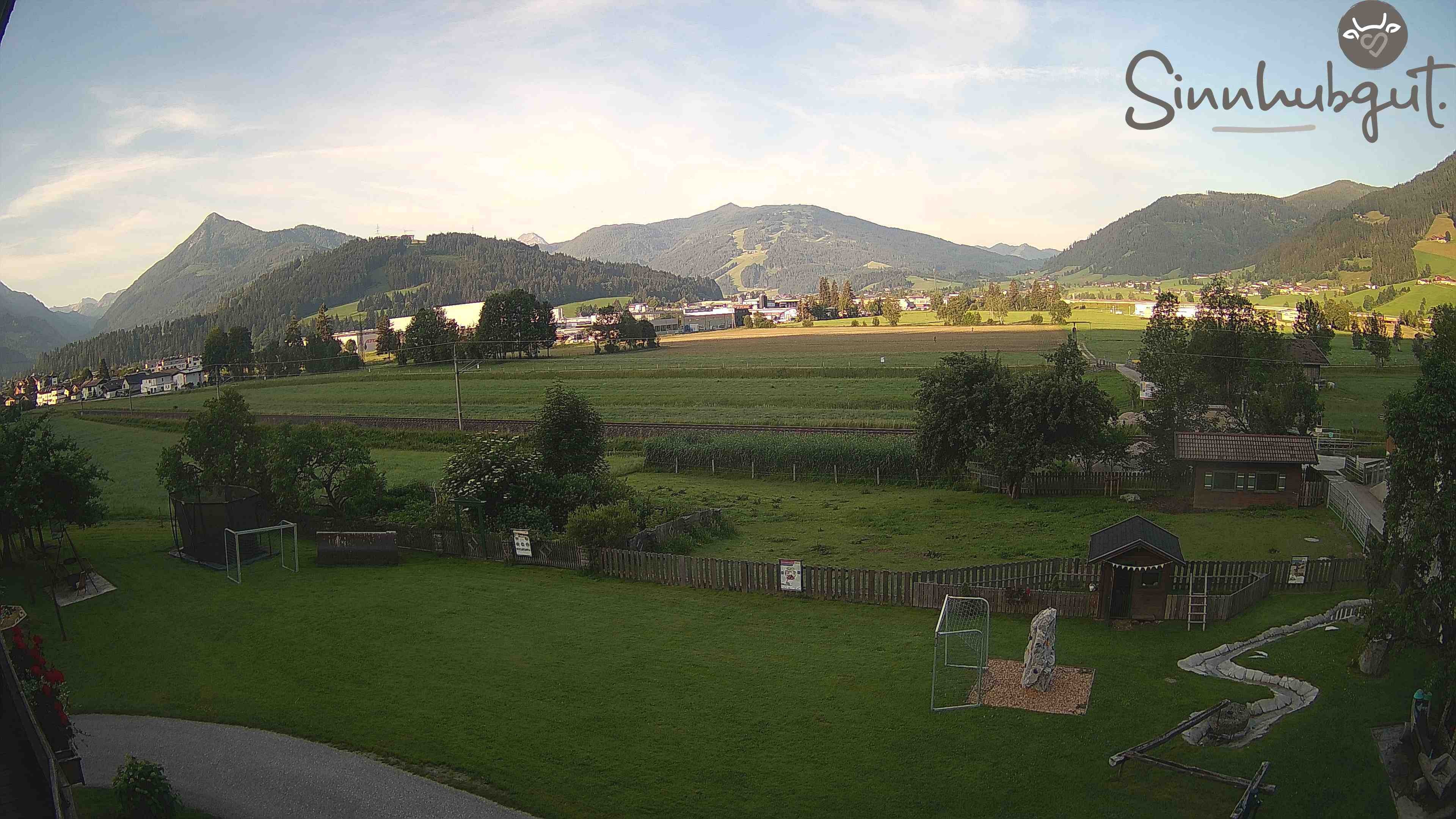 Archived image Webcam Sinnhub farm - Altenmarkt