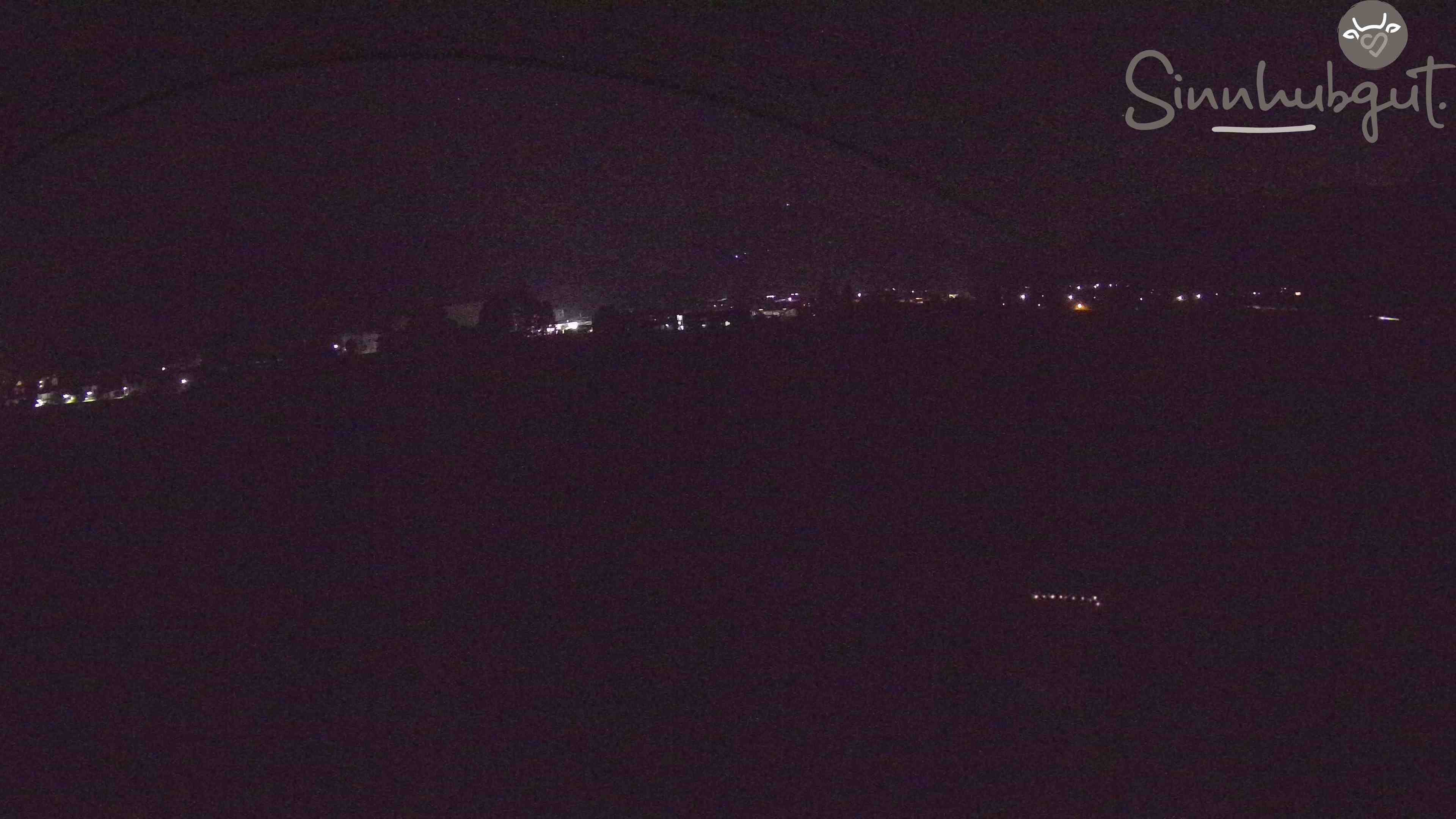 Archived image Webcam Sinnhub farm - Altenmarkt
