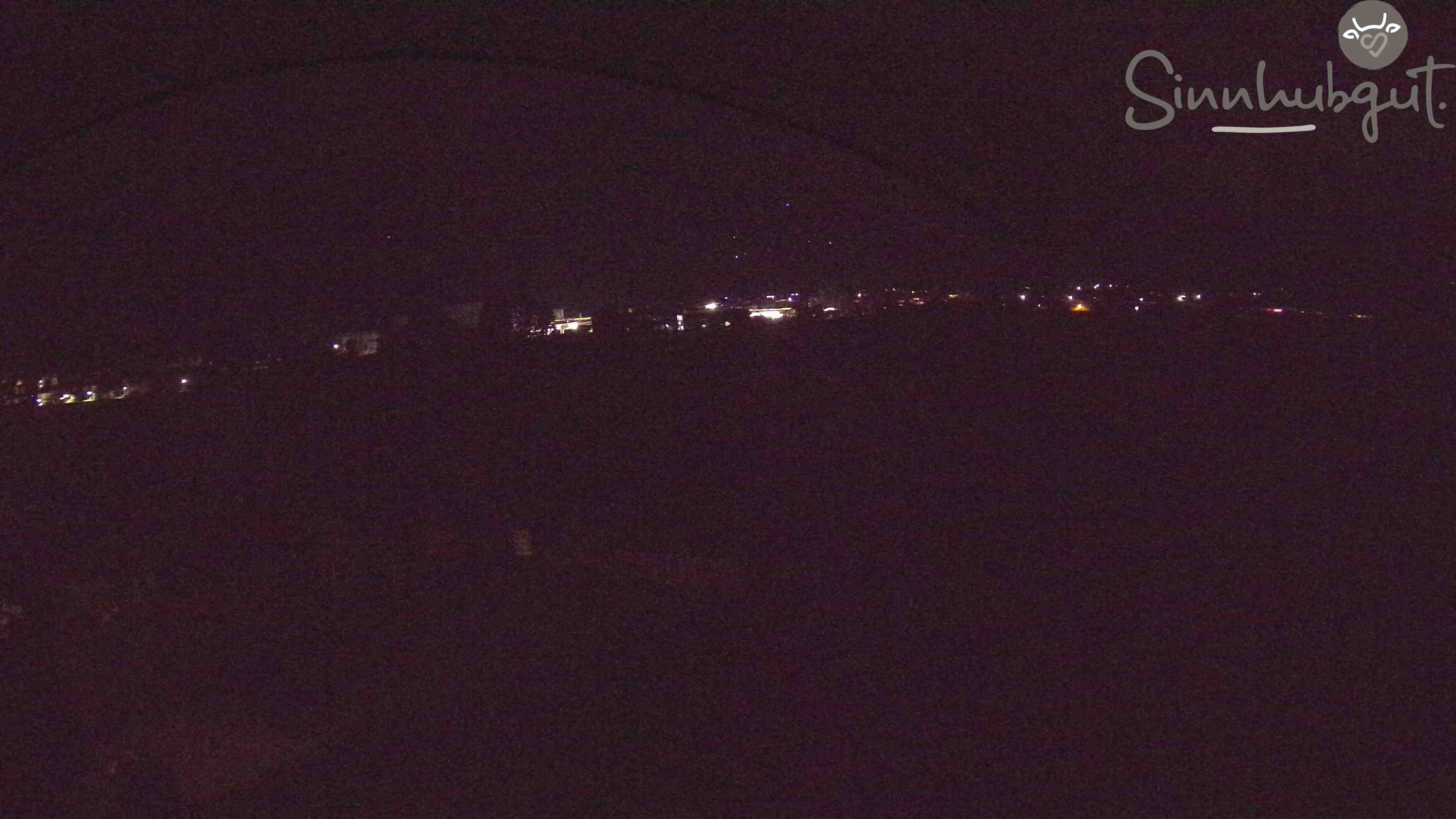 Archived image Webcam Sinnhub farm - Altenmarkt