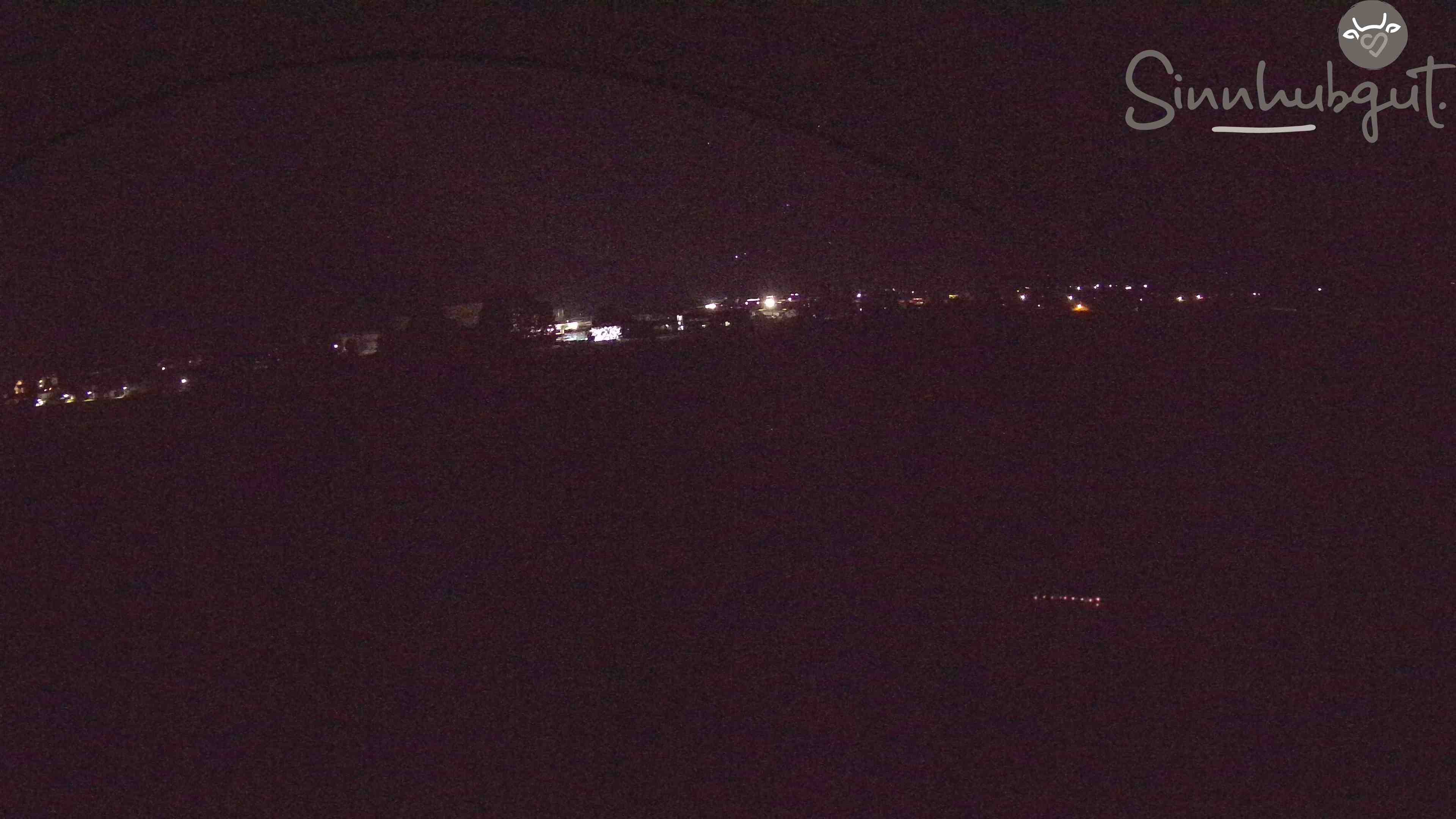 Archived image Webcam Sinnhub farm - Altenmarkt