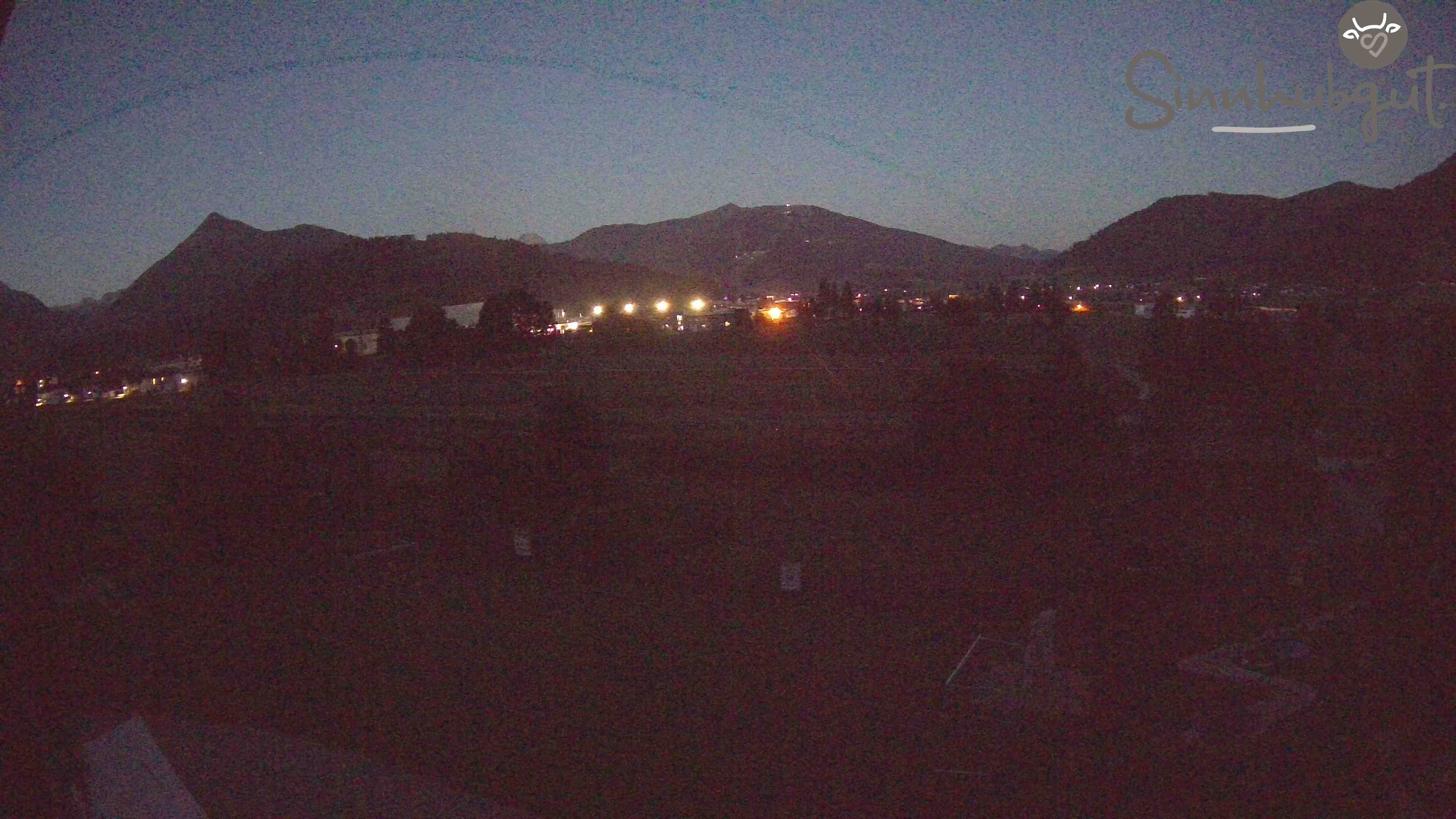 Archived image Webcam Sinnhub farm - Altenmarkt