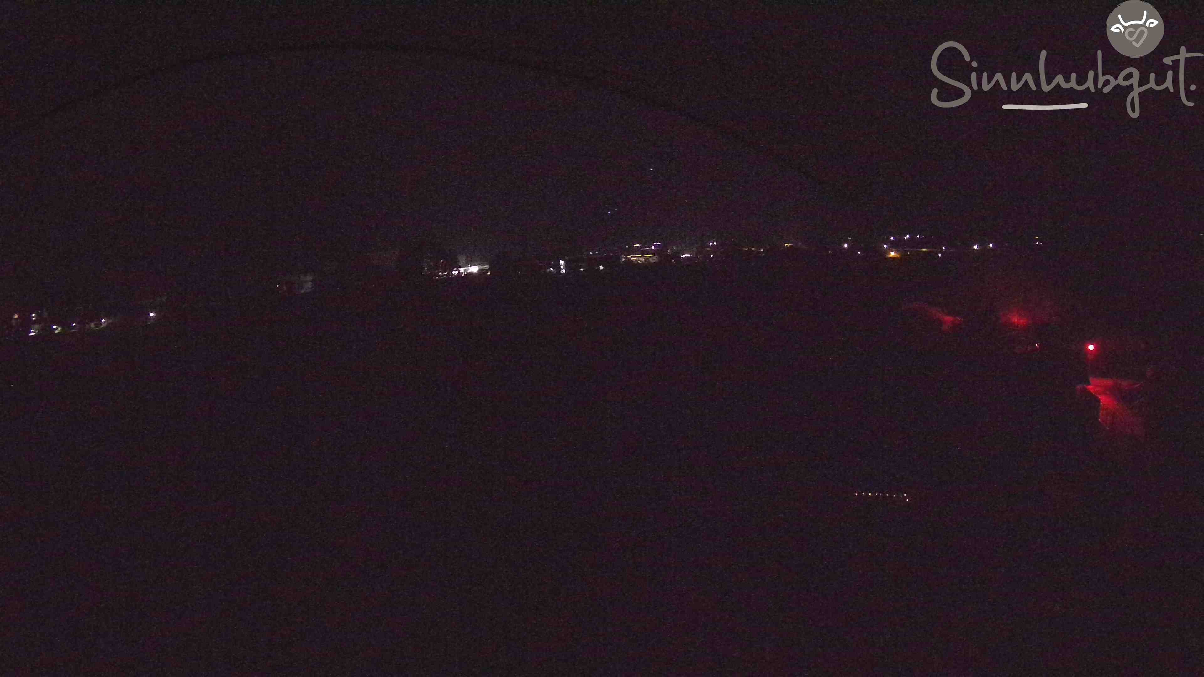 Archived image Webcam Sinnhub farm - Altenmarkt