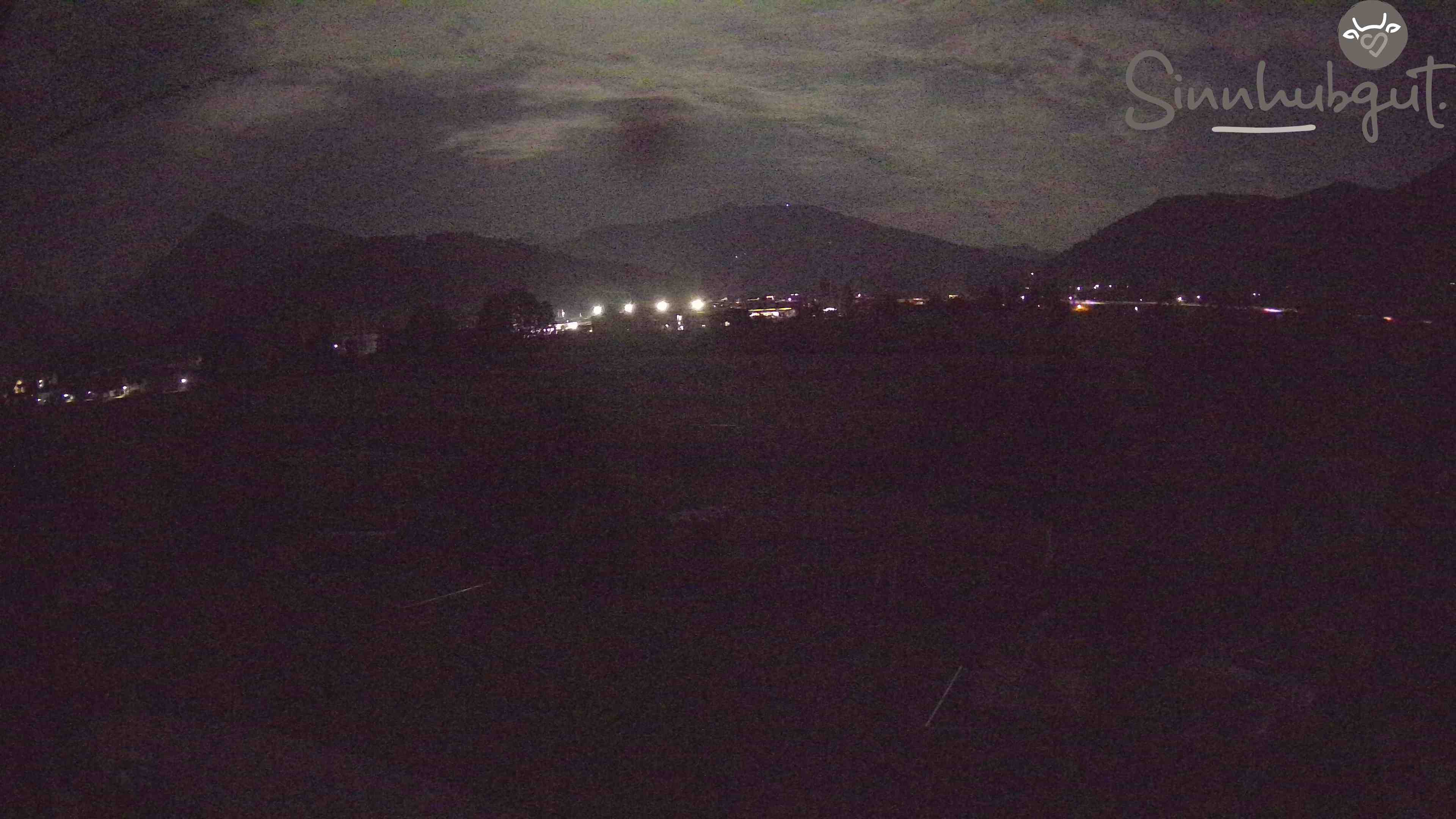 Archived image Webcam Sinnhub farm - Altenmarkt