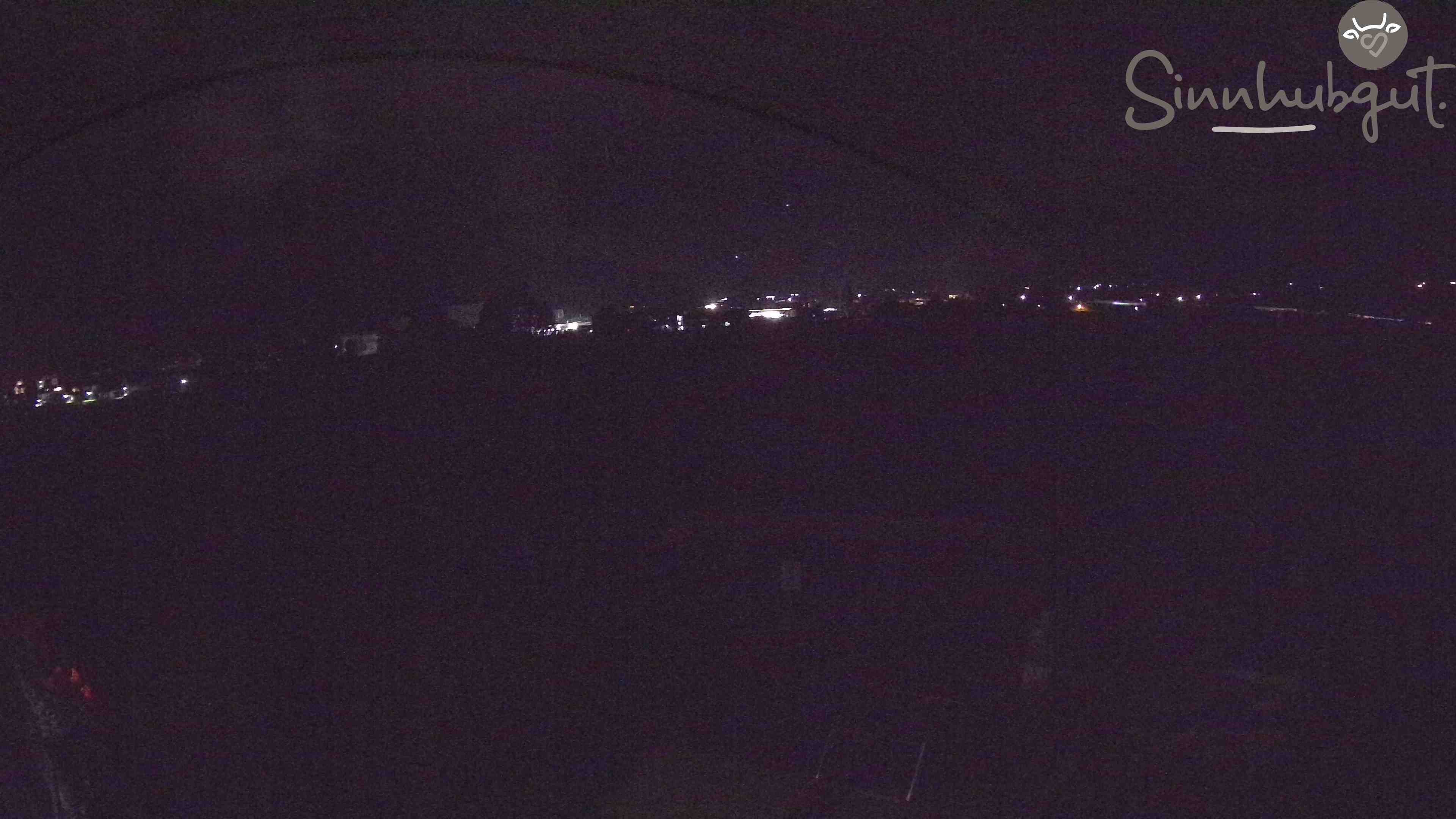 Archived image Webcam Sinnhub farm - Altenmarkt